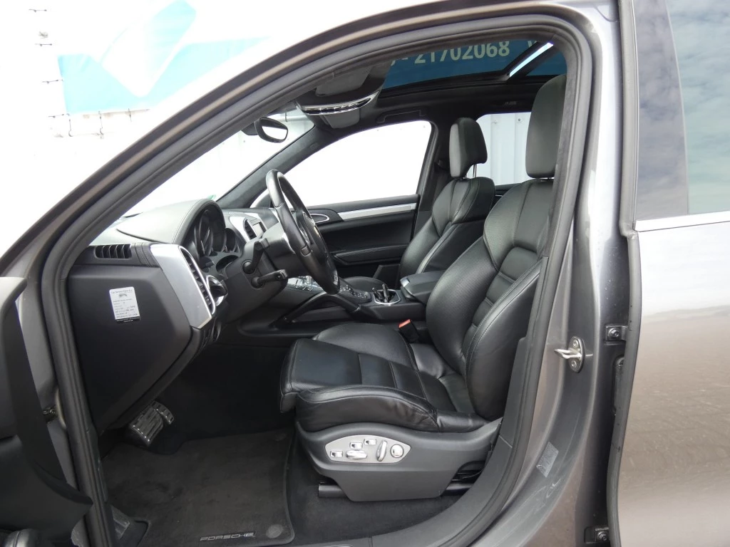 Hoofdafbeelding Porsche Cayenne