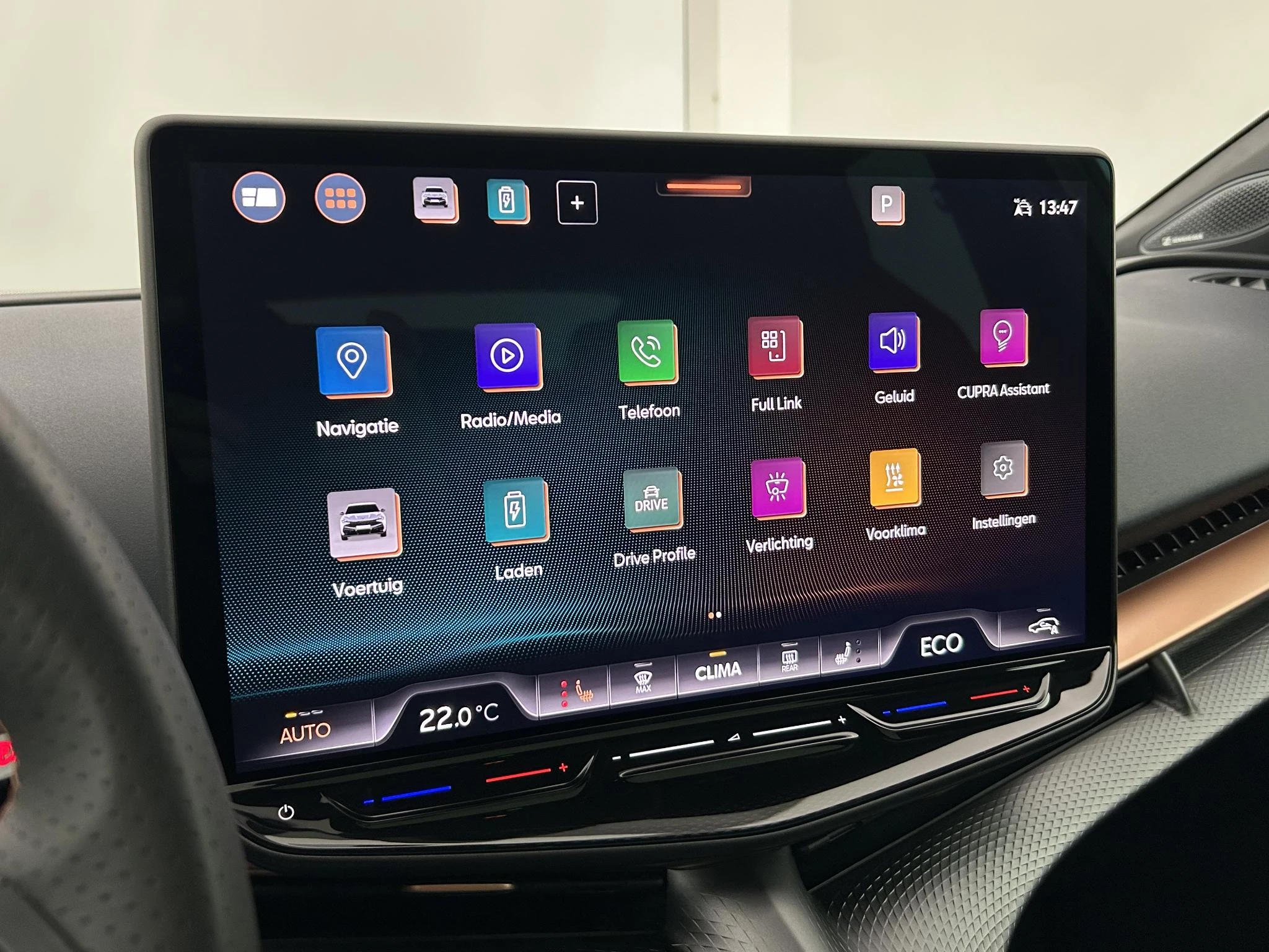 Hoofdafbeelding CUPRA Tavascan