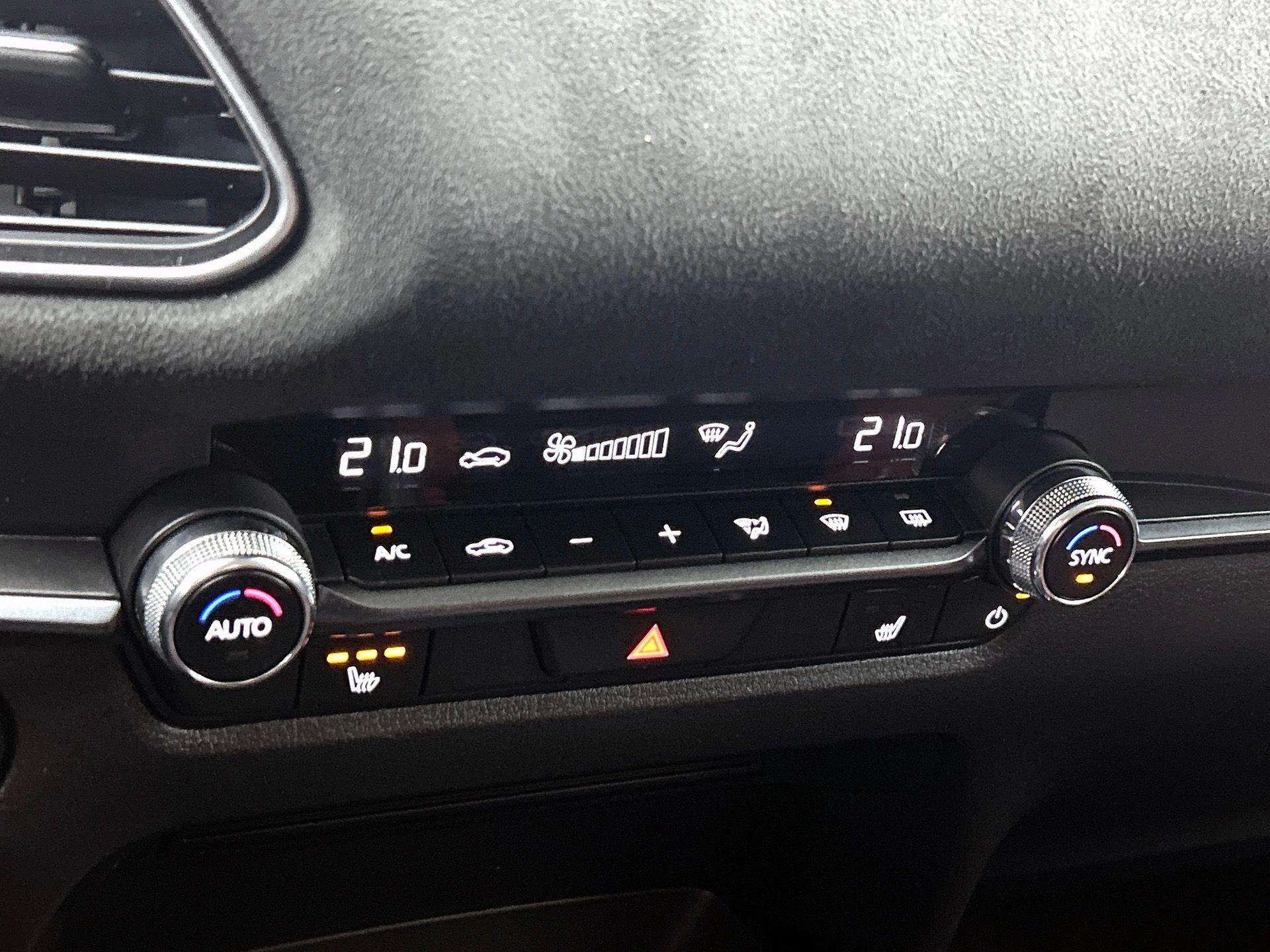 Hoofdafbeelding Mazda CX-30