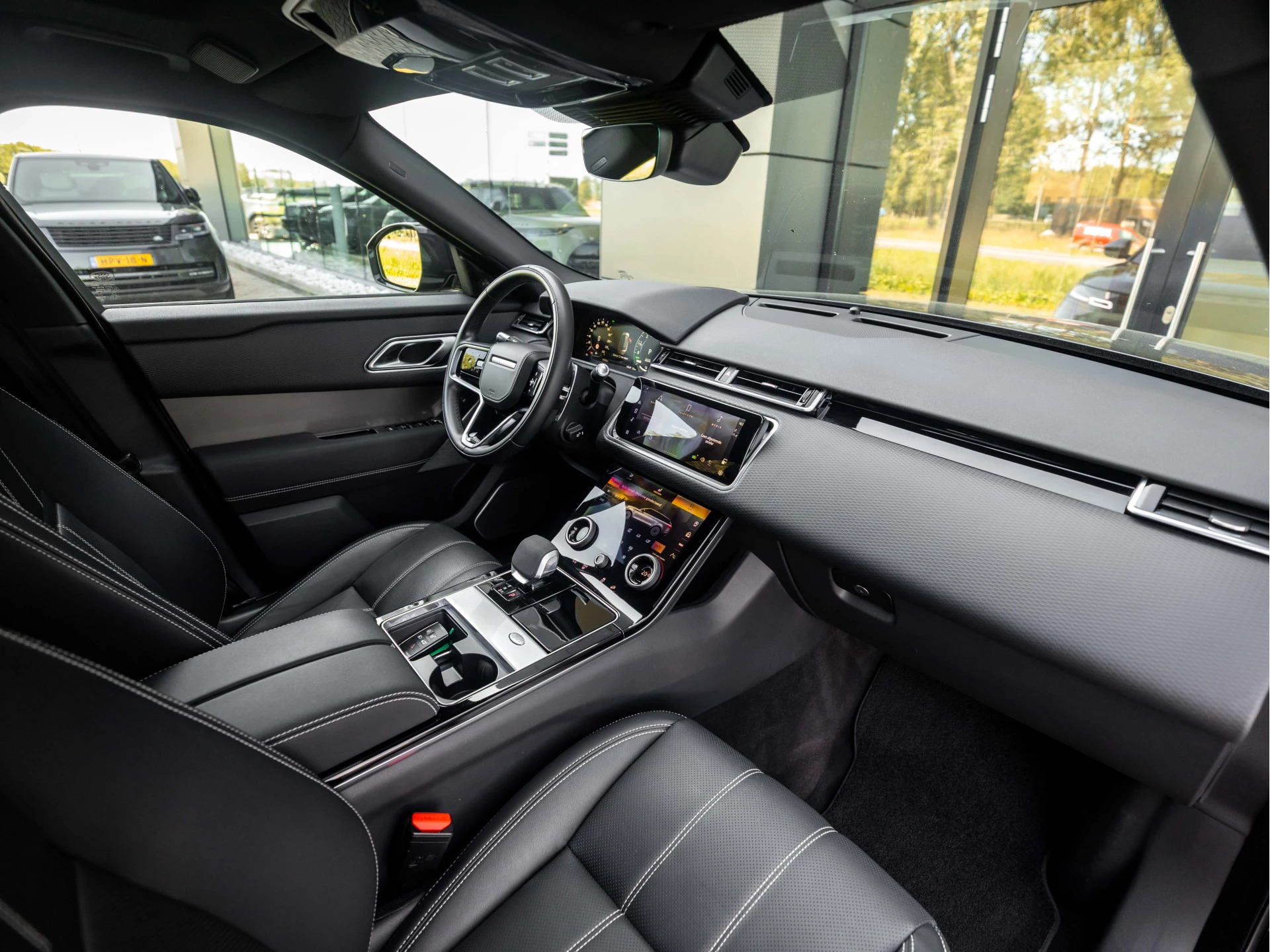Hoofdafbeelding Land Rover Range Rover Velar