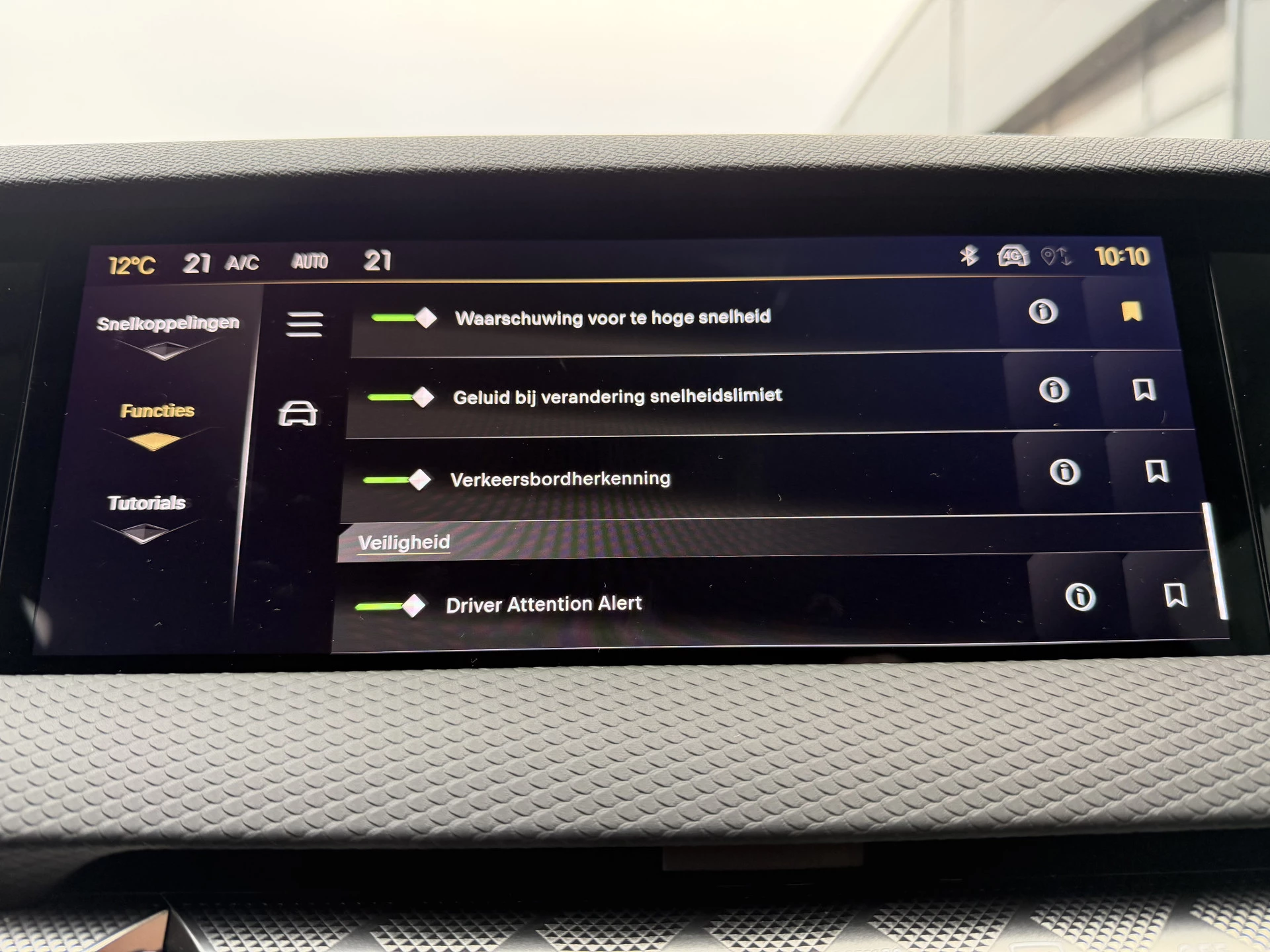 Hoofdafbeelding DS DS 4