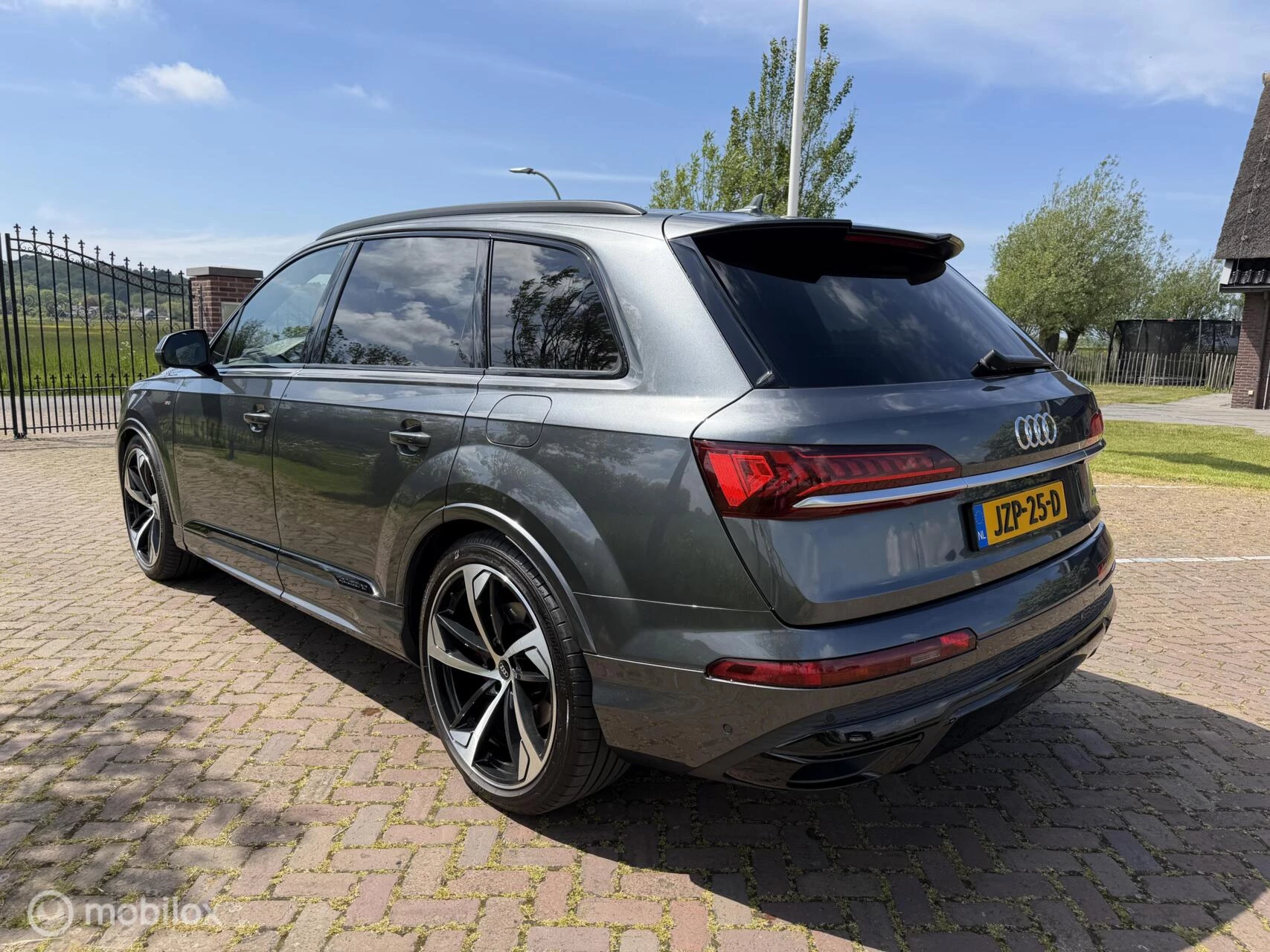 Hoofdafbeelding Audi Q7