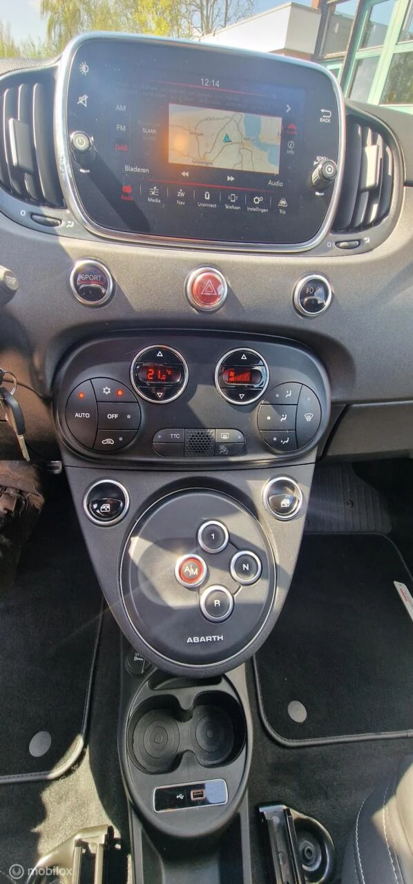 Hoofdafbeelding Fiat 500C