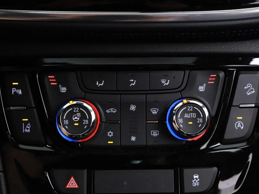Hoofdafbeelding Opel Mokka X