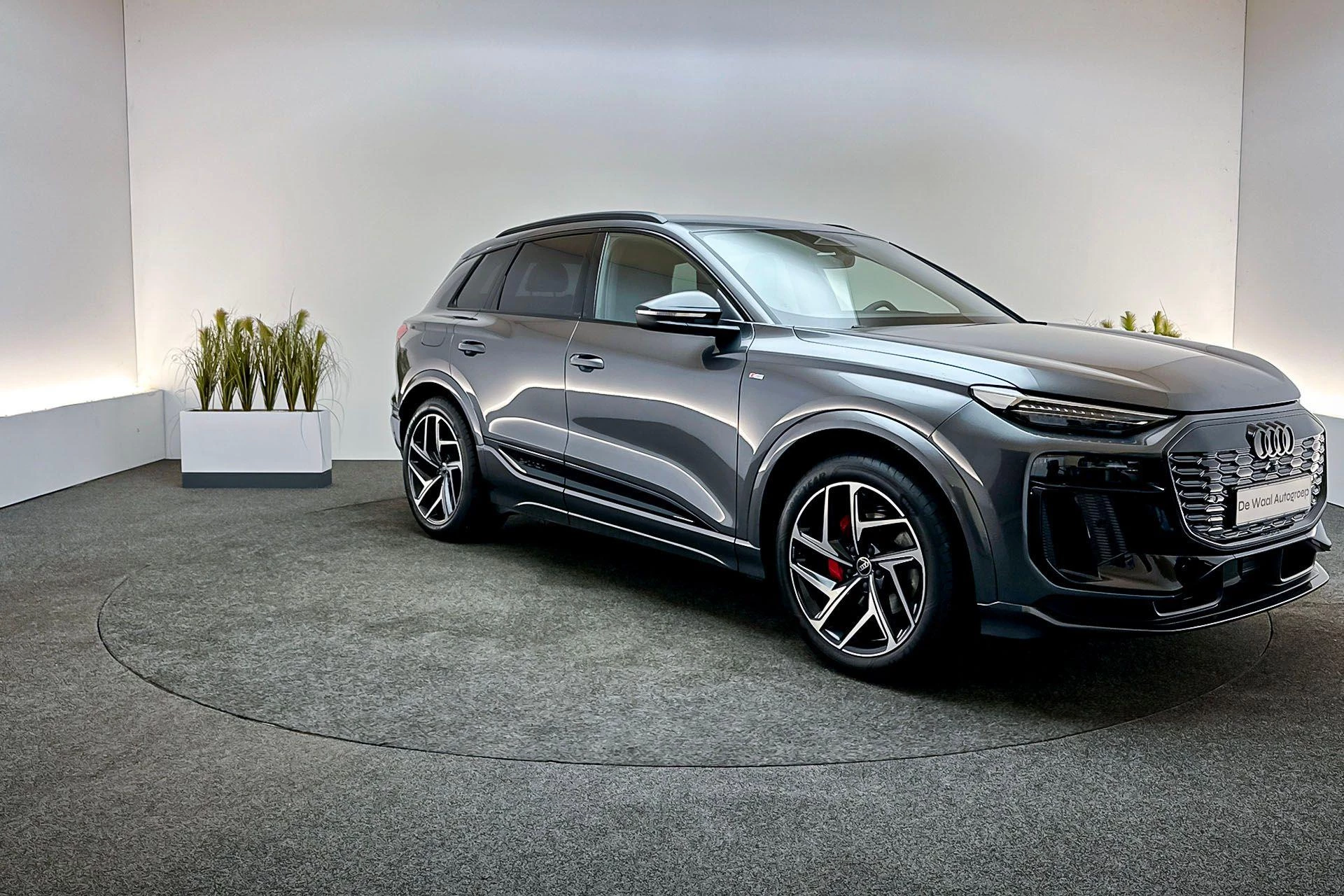 Hoofdafbeelding Audi Q6 e-tron