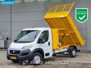 Hoofdafbeelding Fiat Ducato Fiat Ducato 130pk Kipper met kist Trekhaak Navi Airco Cruise Benne Tipper Kieper Airco Trekhaak Cruise control