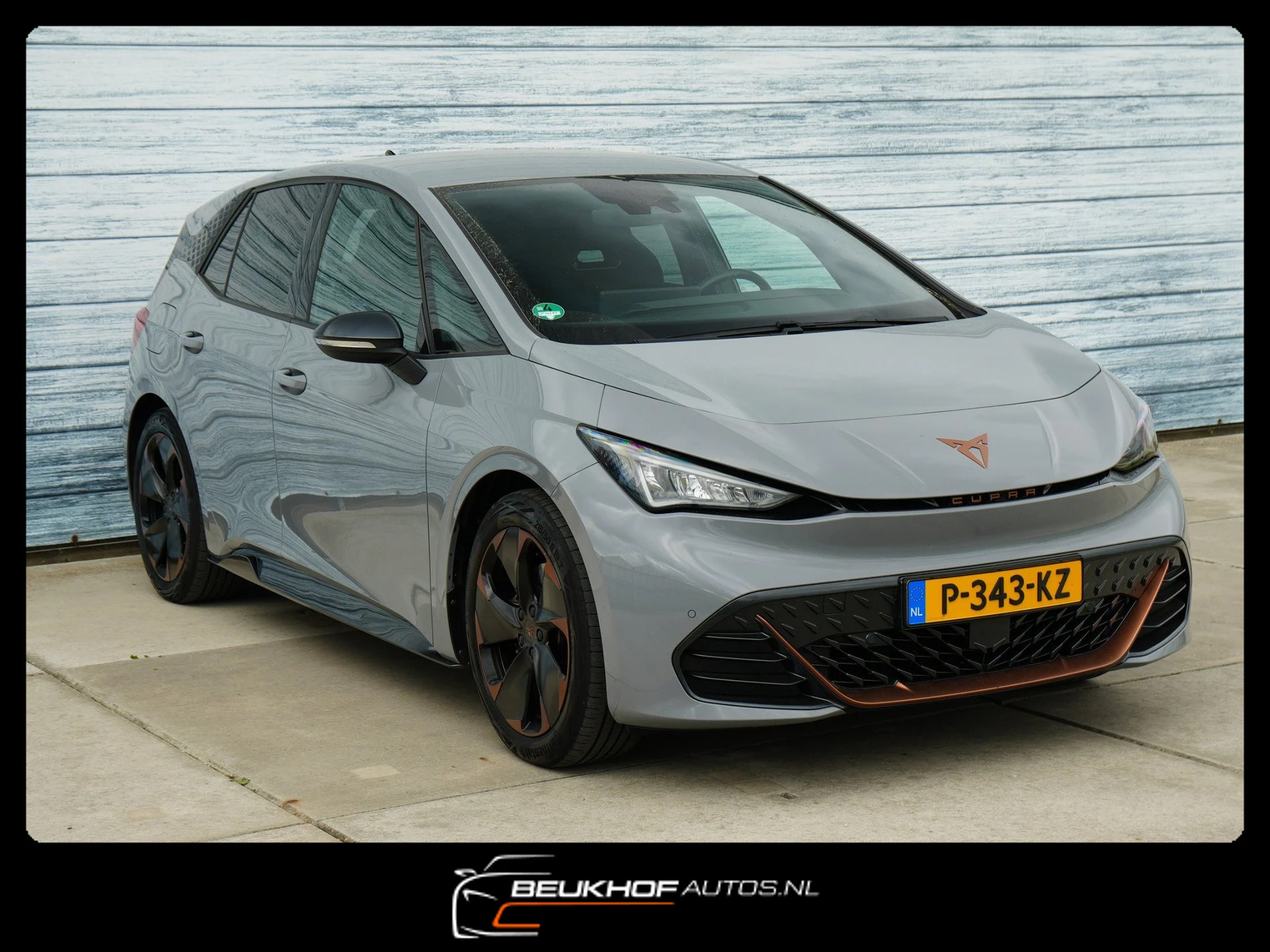 Hoofdafbeelding CUPRA Born
