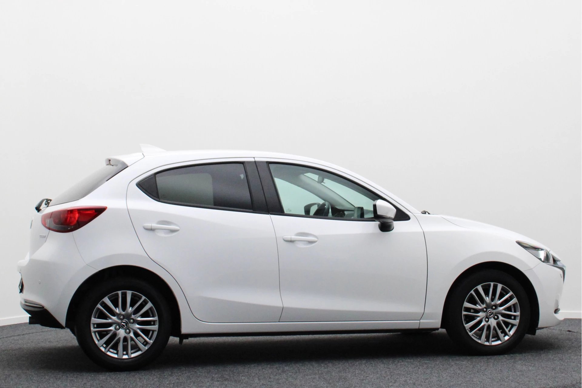 Hoofdafbeelding Mazda 2