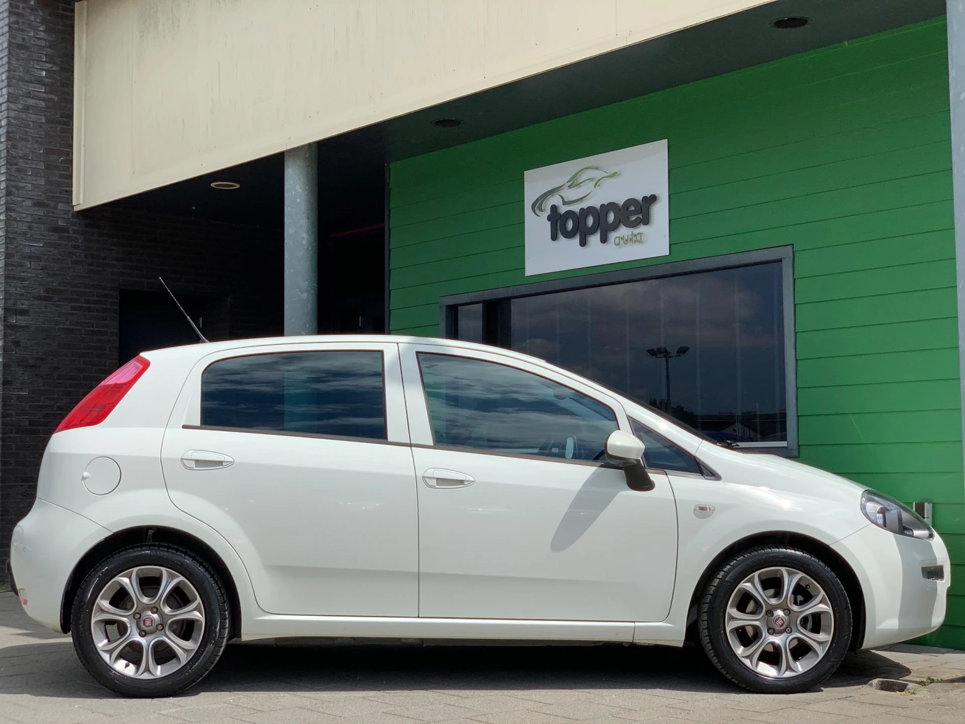 Hoofdafbeelding Fiat Punto