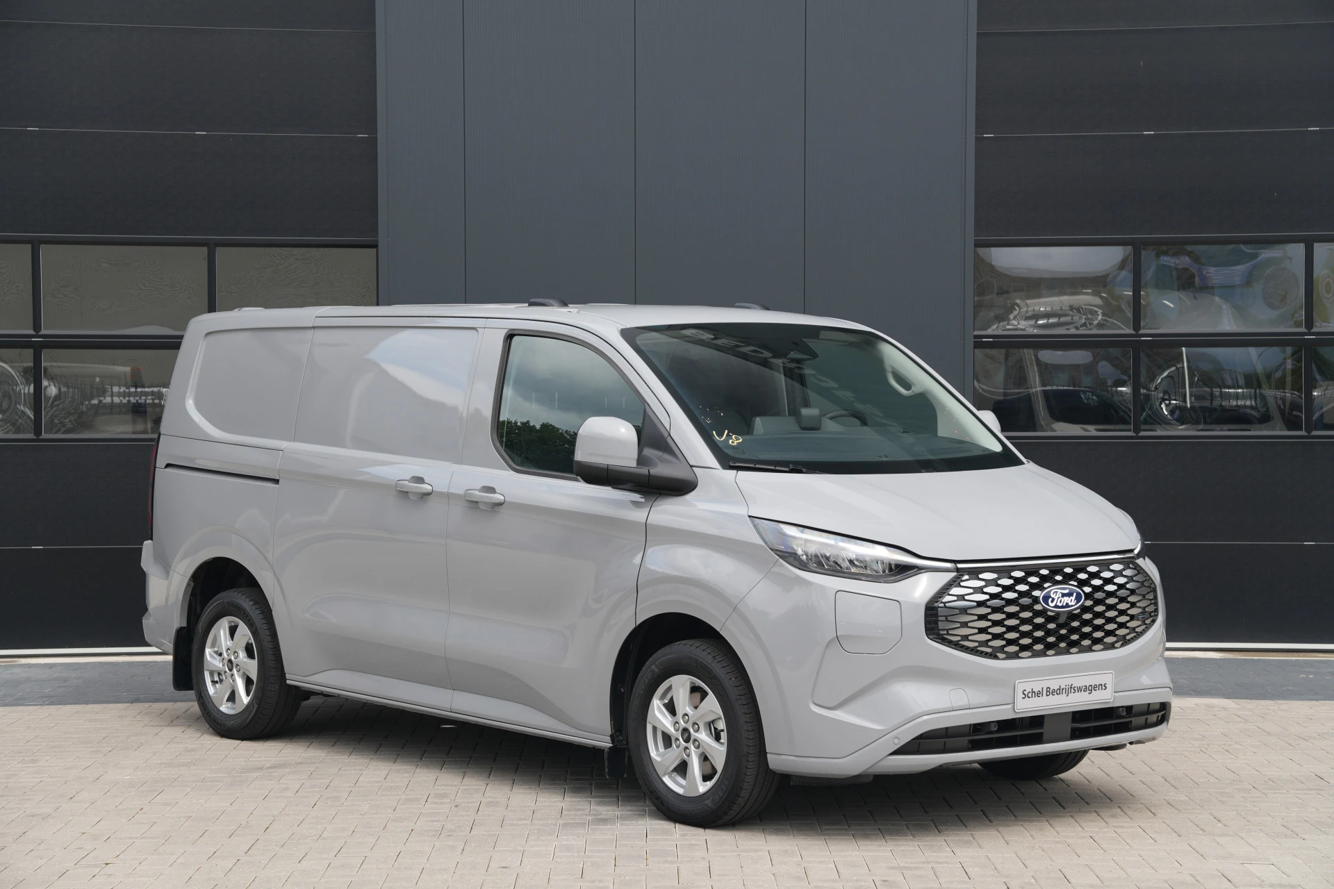 Ford E-Transit Custom
