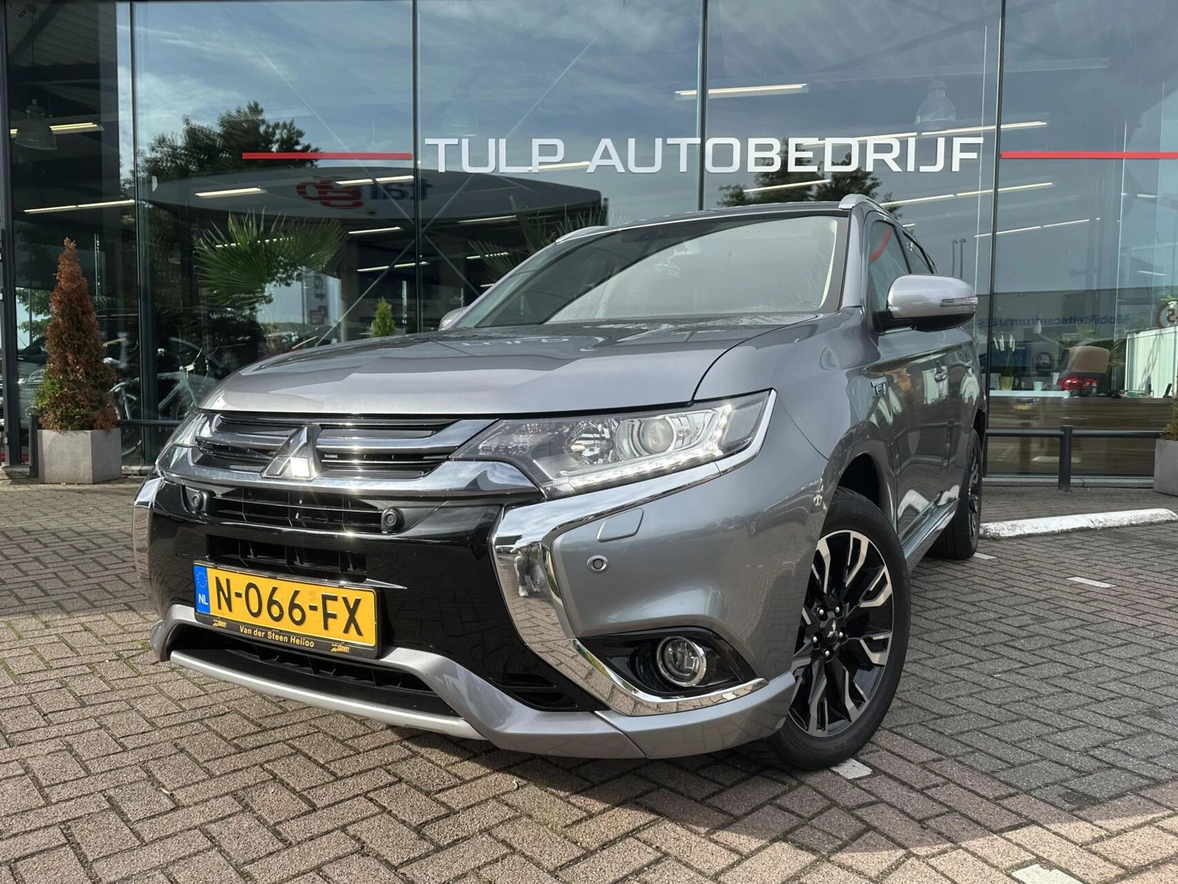 Hoofdafbeelding Mitsubishi Outlander