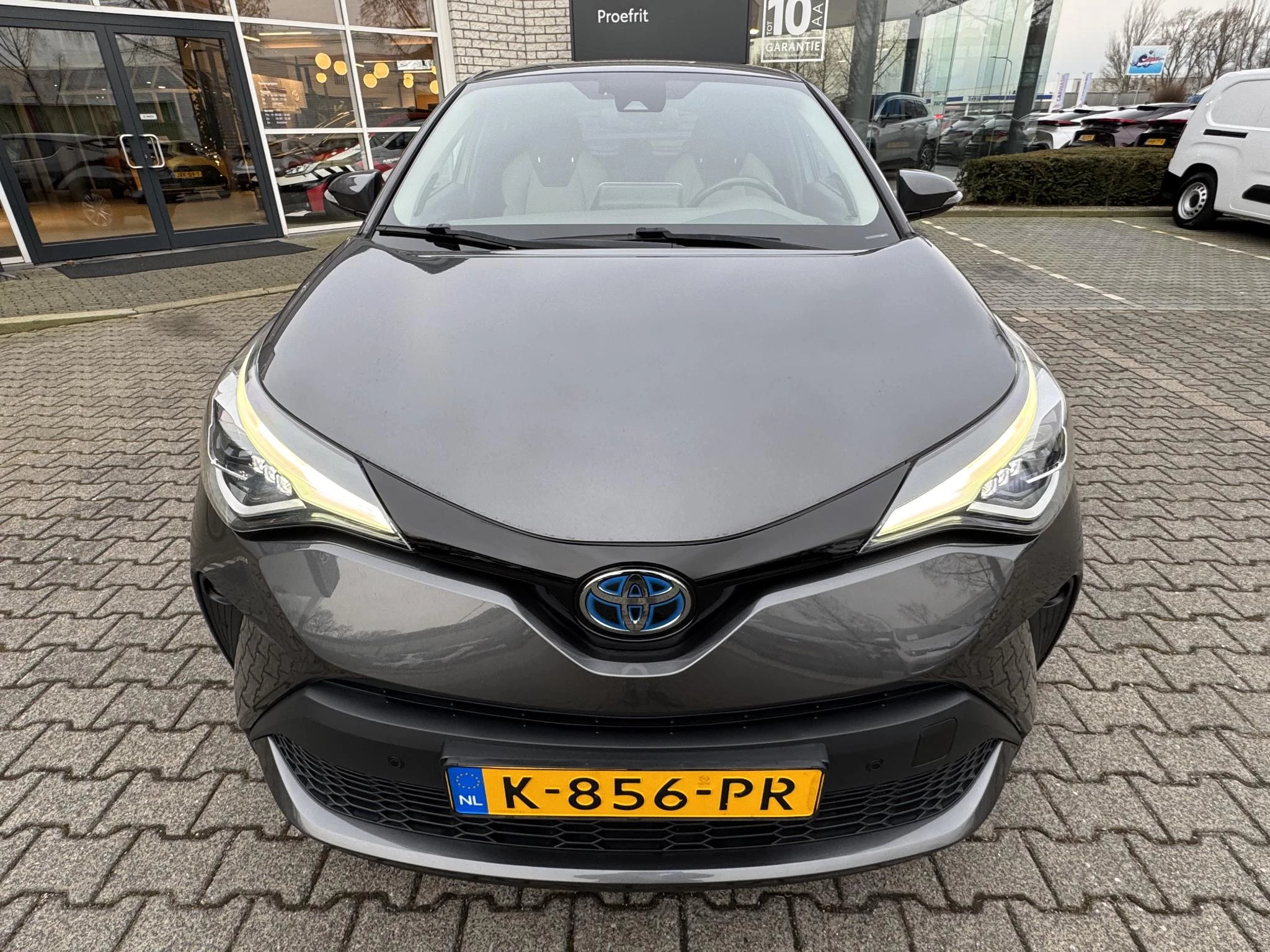 Hoofdafbeelding Toyota C-HR