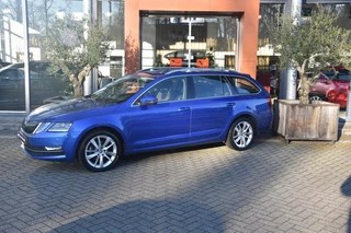 Hoofdafbeelding Škoda Octavia Škoda Octavia 1.0 TSI GRT ST. BNS
