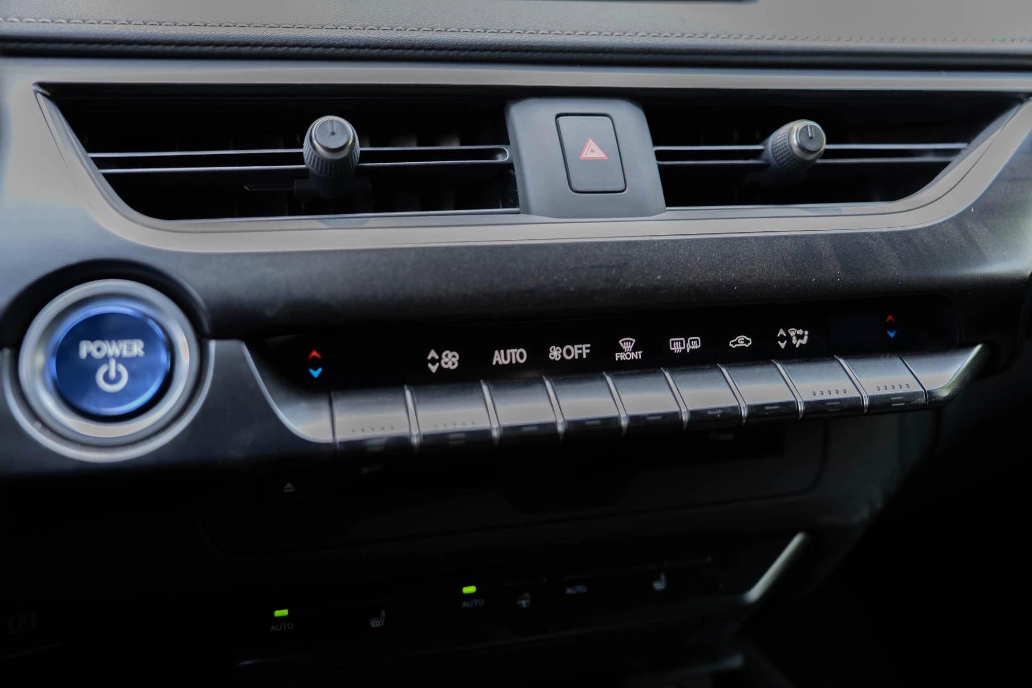 Hoofdafbeelding Lexus UX
