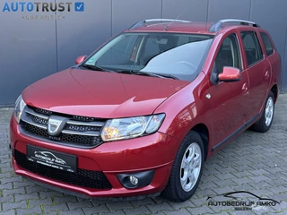 Hoofdafbeelding Dacia Logan Dacia Logan MCV 0.9 TCe Prestige / CRUISE. / NAV. / DAKRAILS / AC / GARANTIE