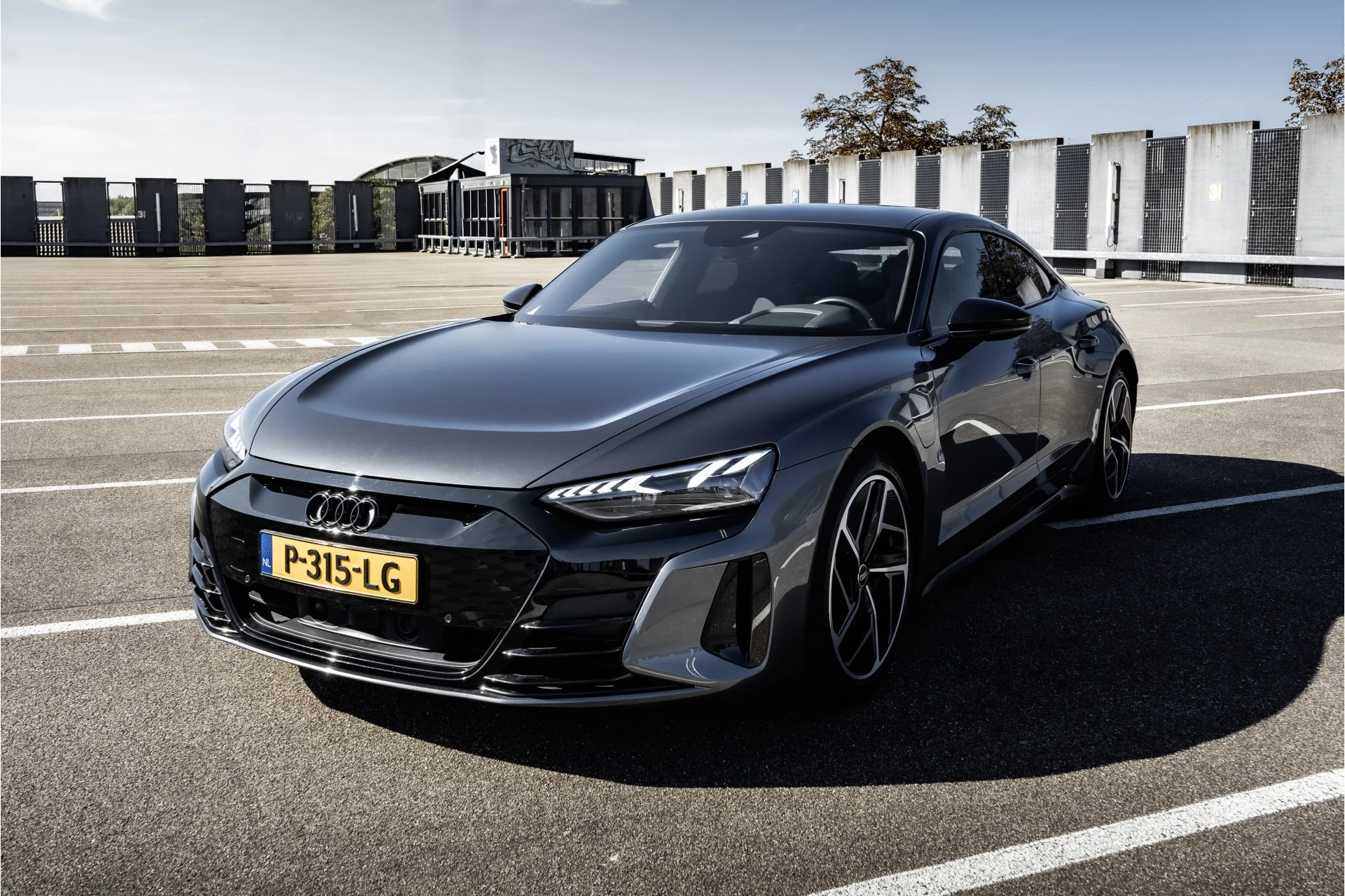 Hoofdafbeelding Audi e-tron GT