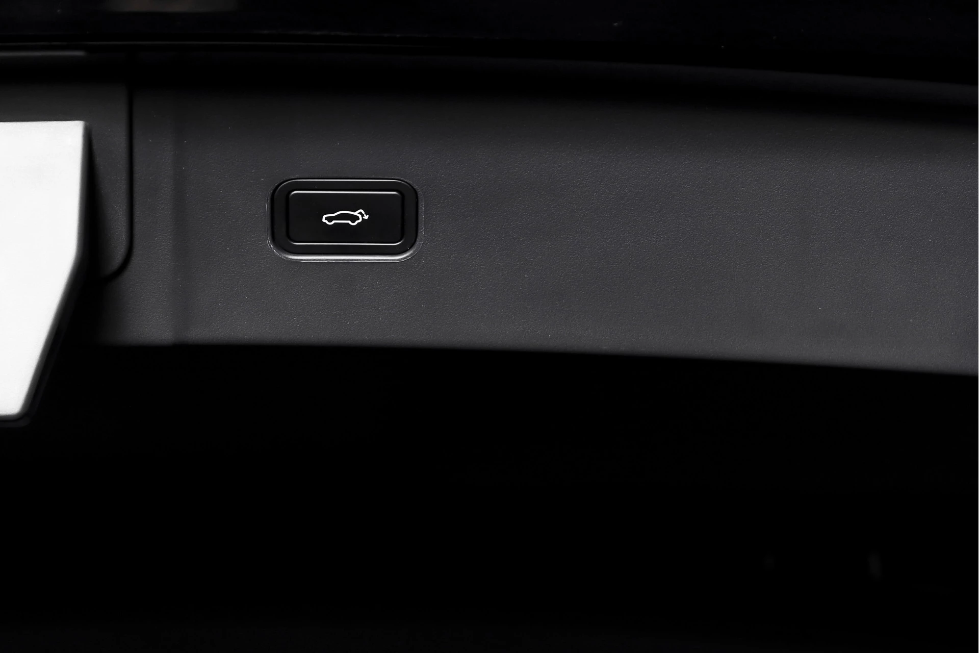 Hoofdafbeelding Lynk & Co 08