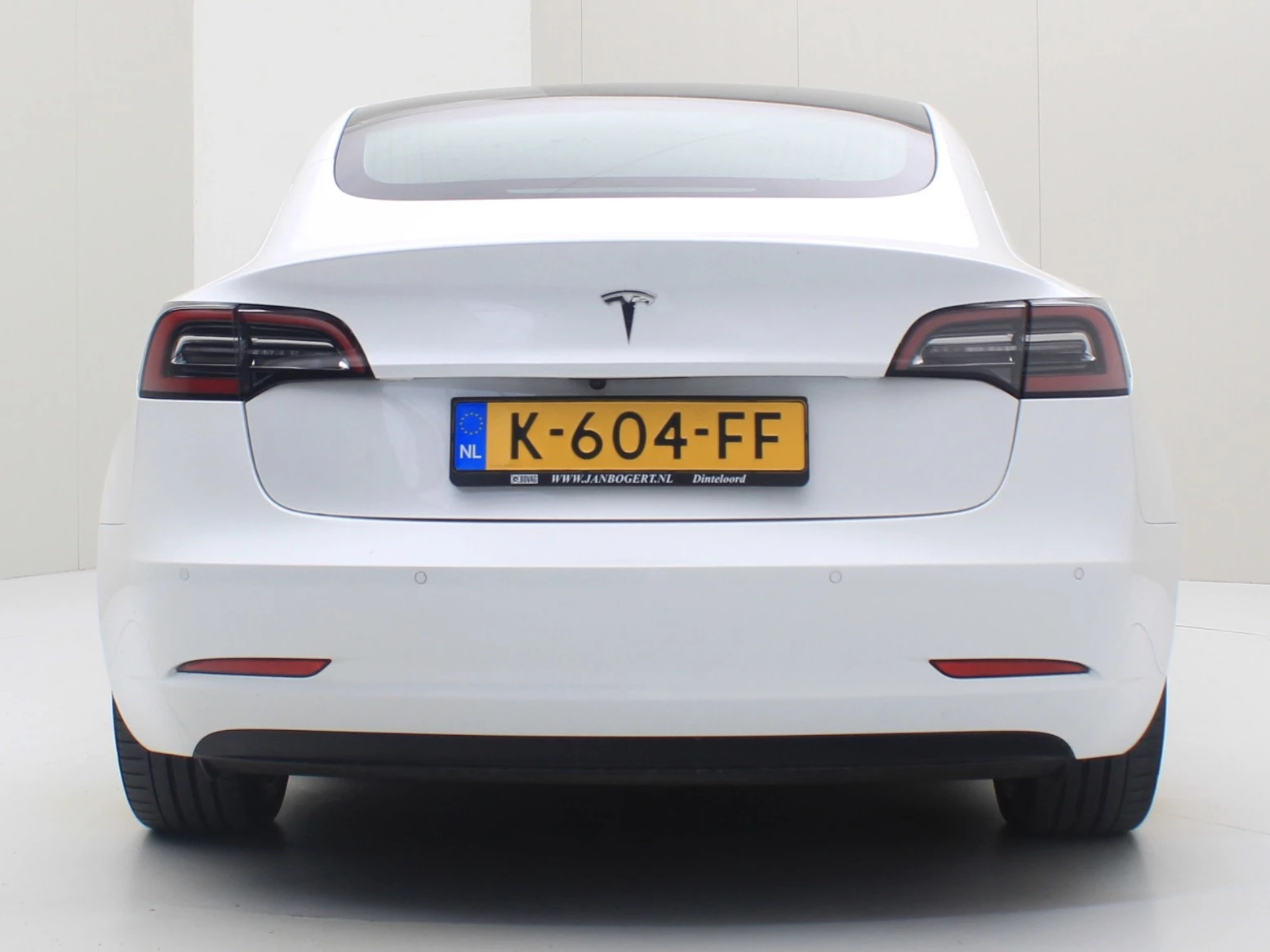 Hoofdafbeelding Tesla Model 3