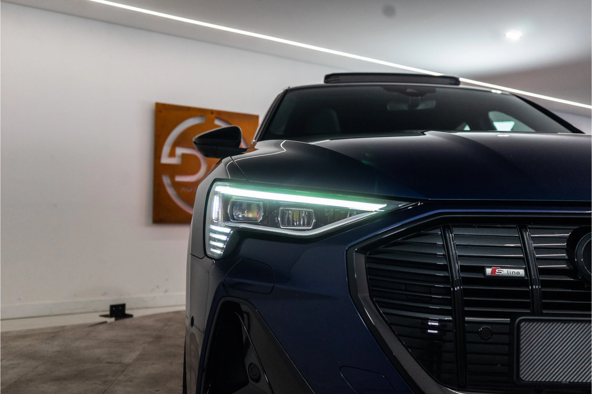 Hoofdafbeelding Audi e-tron
