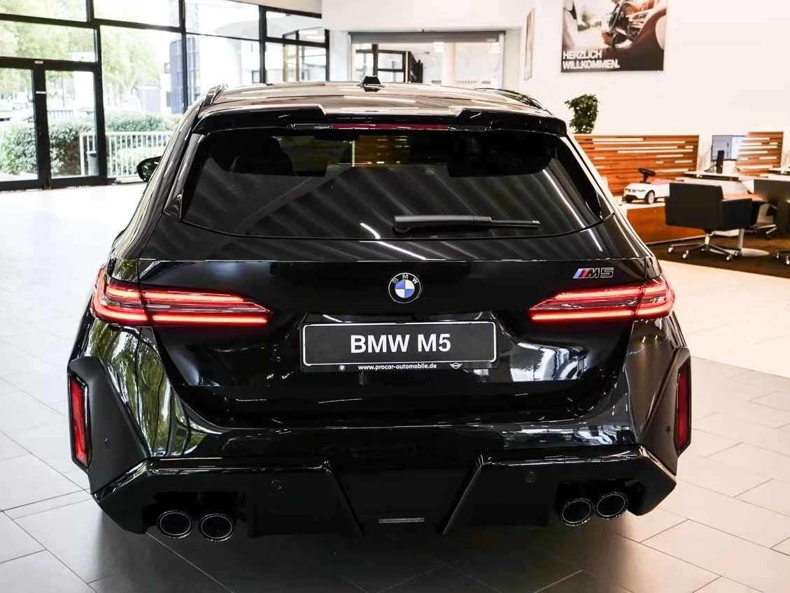 Hoofdafbeelding BMW M5