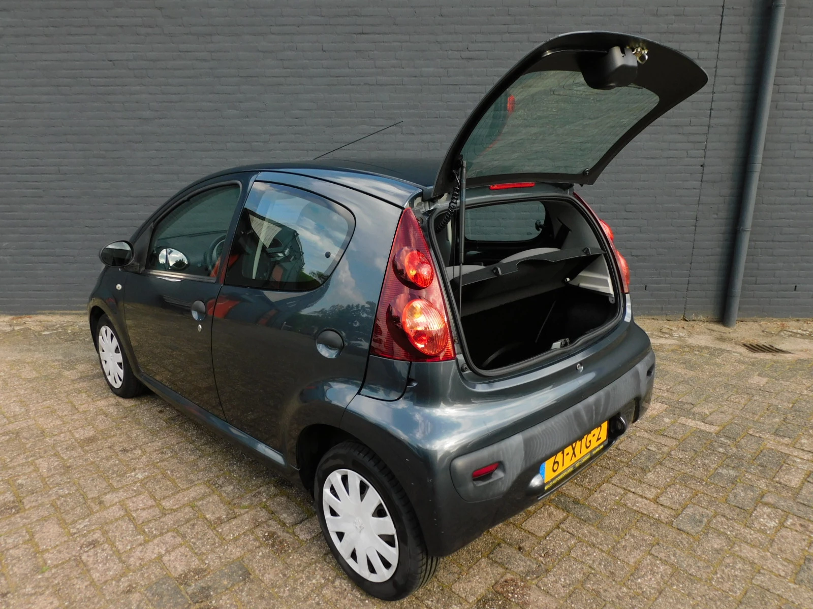 Hoofdafbeelding Peugeot 107