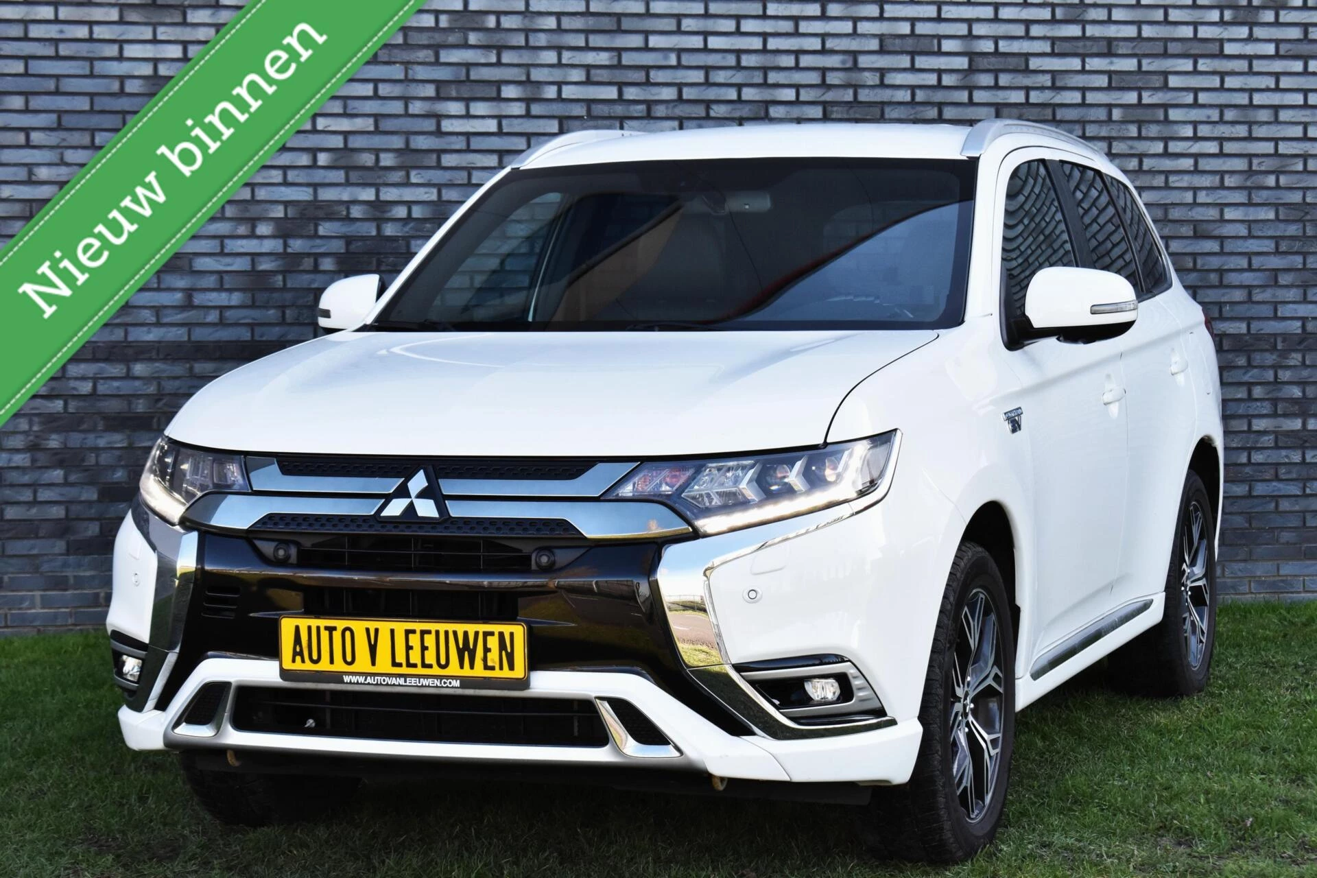 Hoofdafbeelding Mitsubishi Outlander