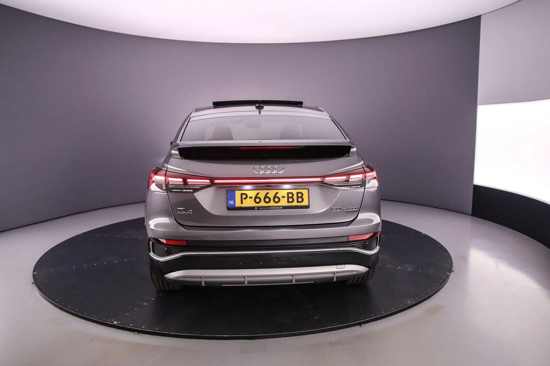 Hoofdafbeelding Audi Q4 Sportback e-tron