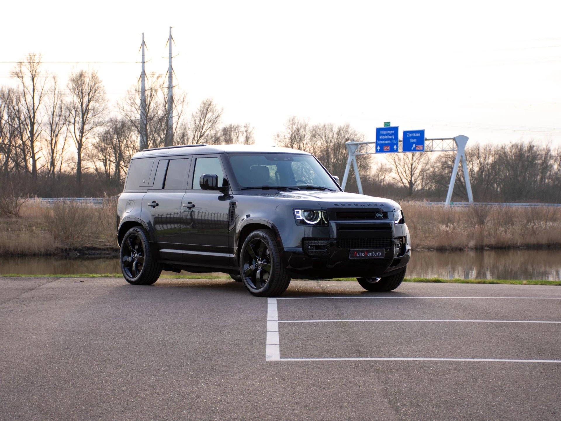 Hoofdafbeelding Land Rover Defender