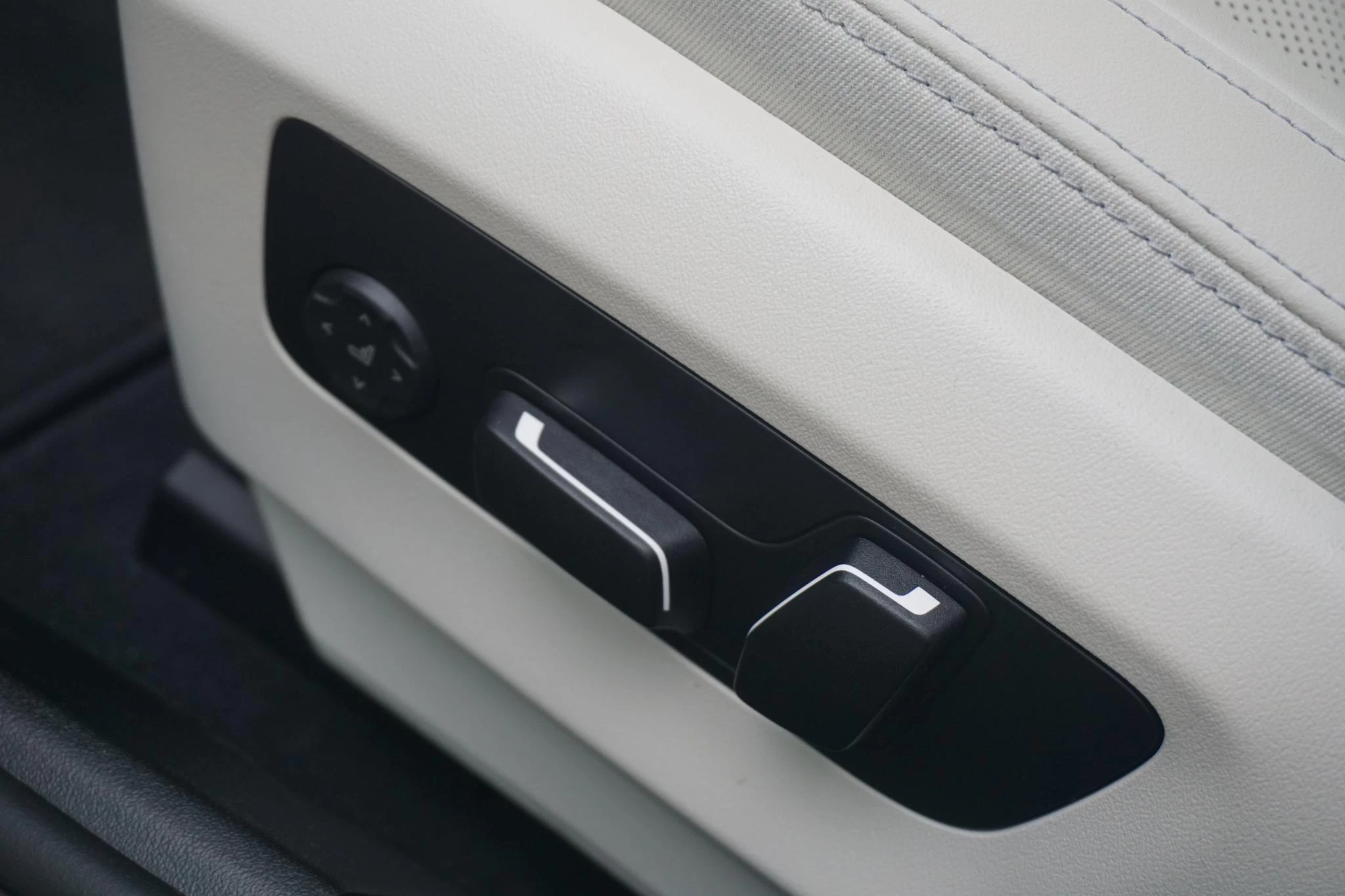 Hoofdafbeelding BMW i5