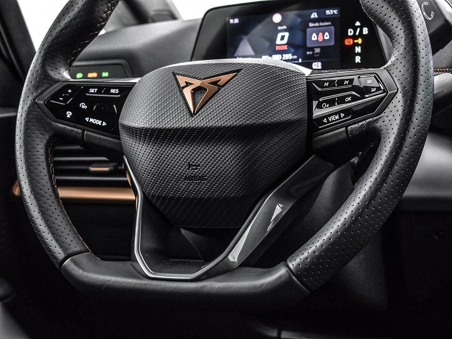 Hoofdafbeelding CUPRA Born