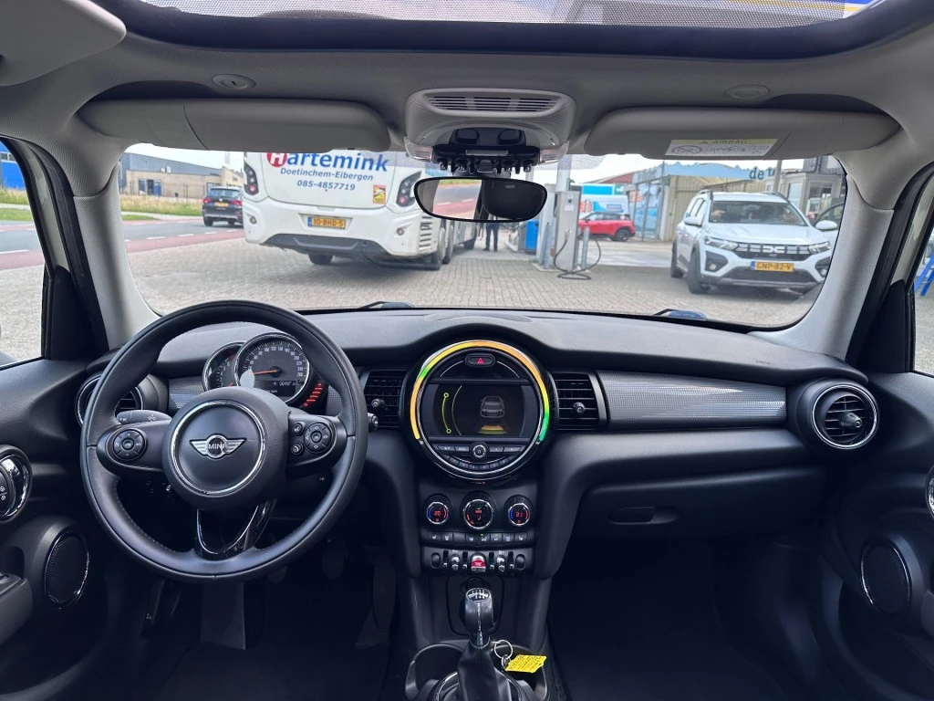 Hoofdafbeelding MINI Cooper