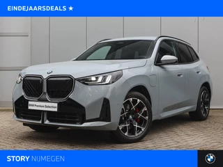 BMW X3 30e xDrive M Sport Automaat / Trekhaak / Sportstoelen / Adaptieve LED / Parking Assistant Plus / Comfort Access / Live Cockpit Professional