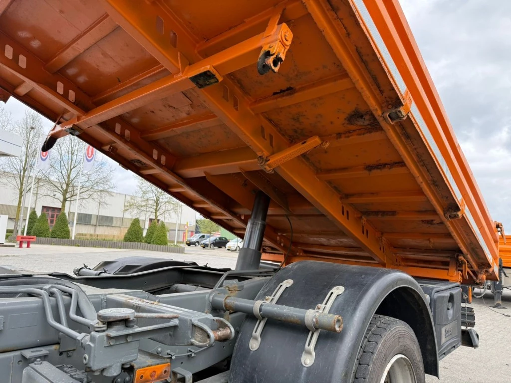 Hoofdafbeelding Mercedes-Benz 815 D Kipper