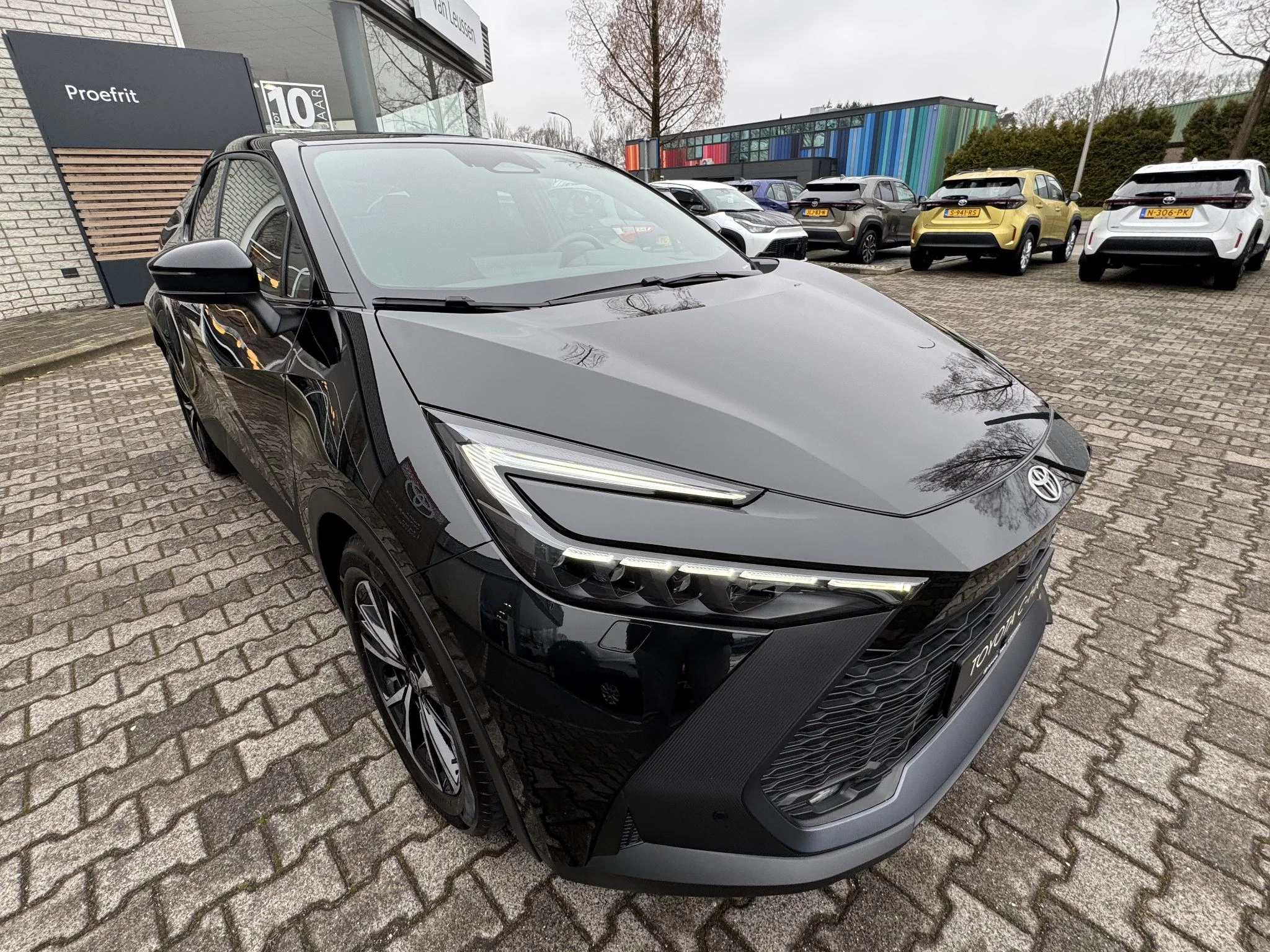 Hoofdafbeelding Toyota C-HR