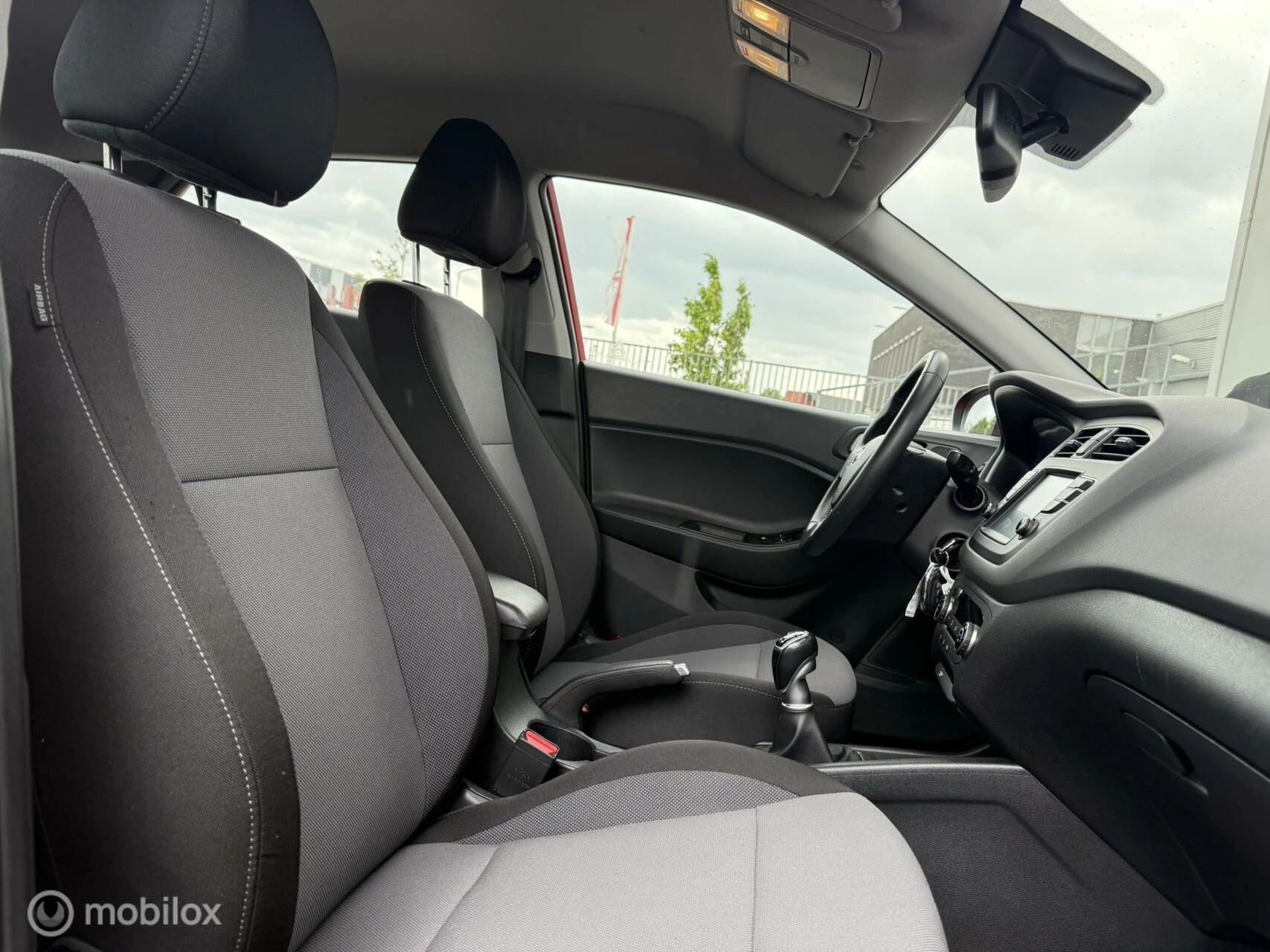 Hoofdafbeelding Hyundai i20