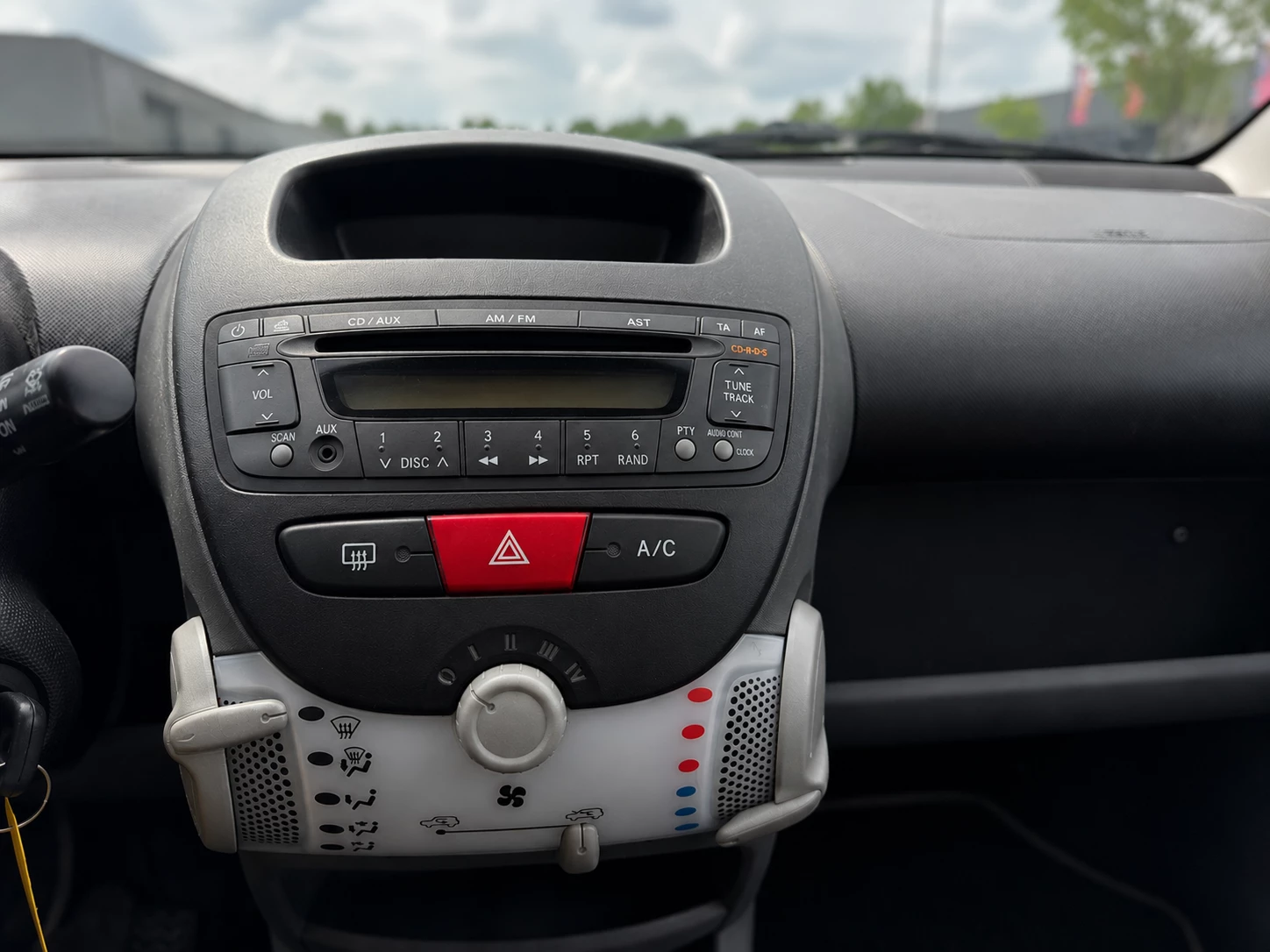Hoofdafbeelding Peugeot 107