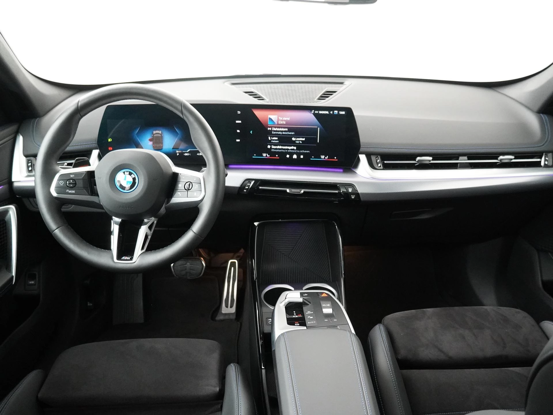 Hoofdafbeelding BMW iX1