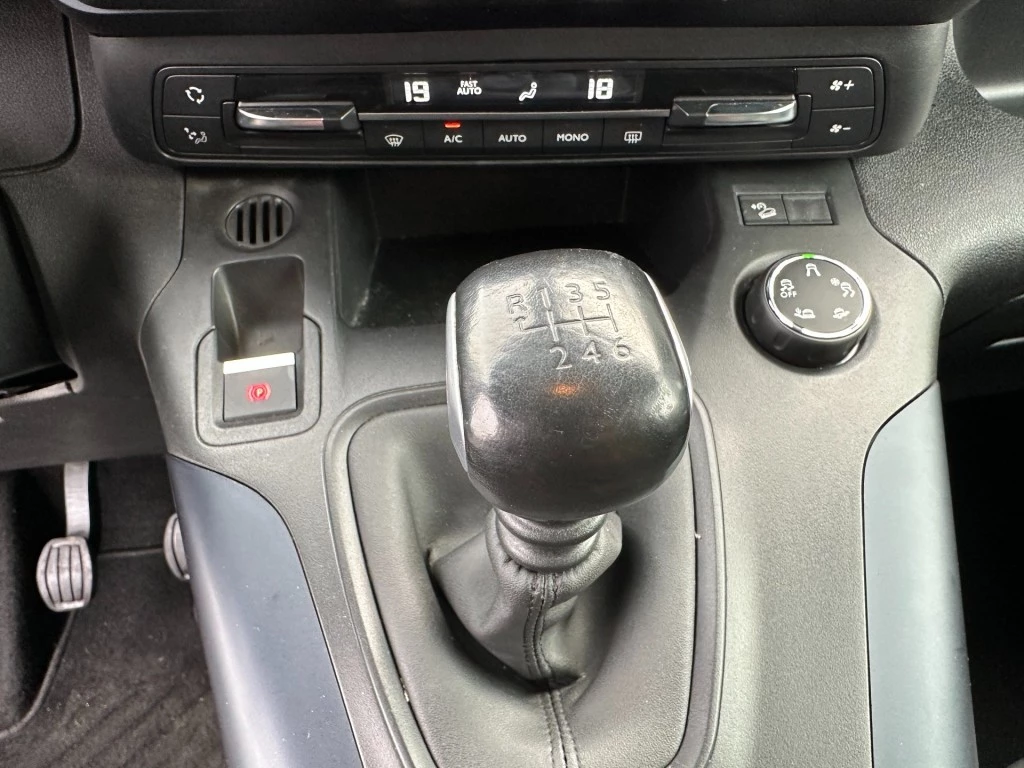 Hoofdafbeelding Peugeot Rifter