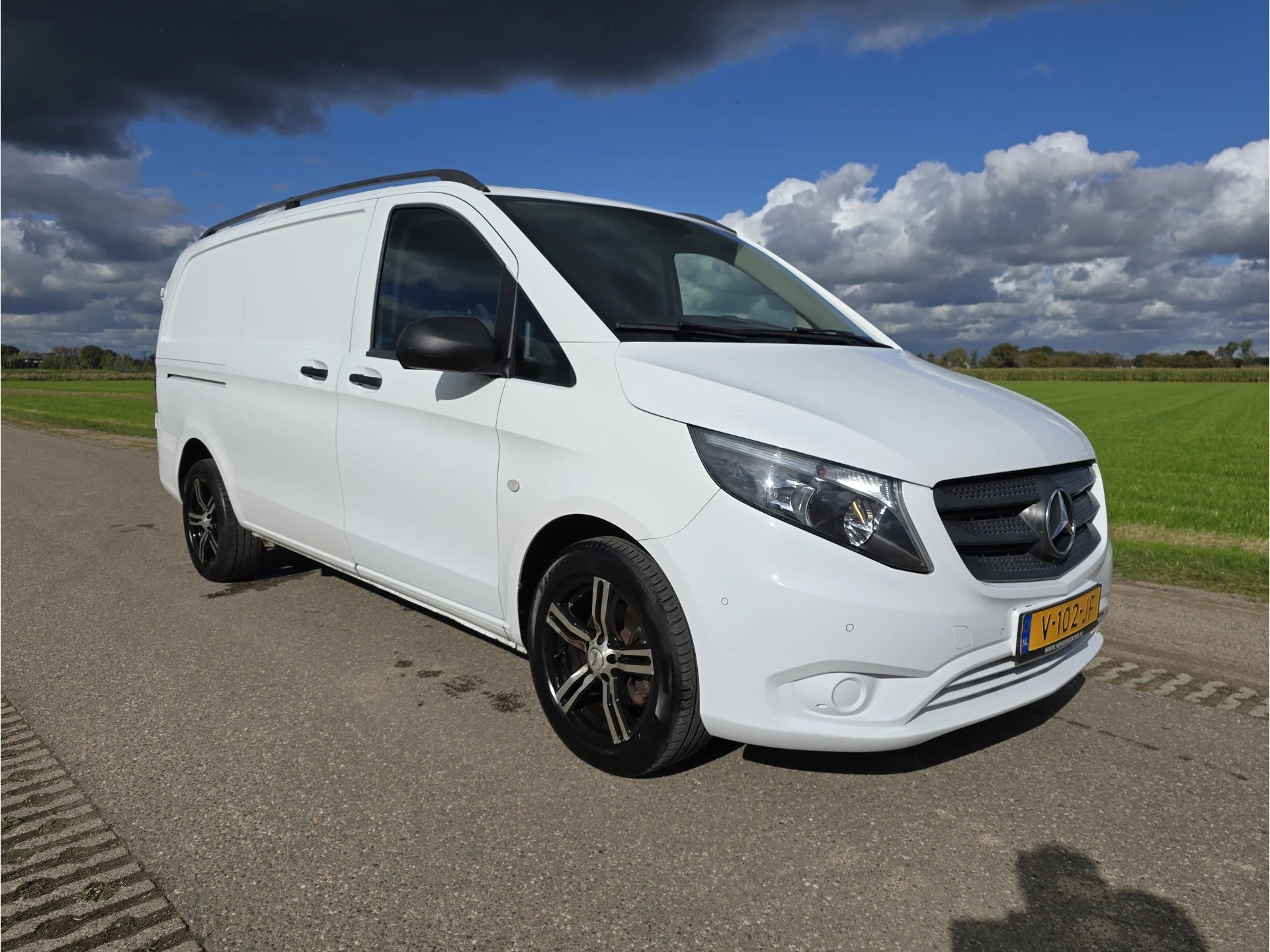 Hoofdafbeelding Mercedes-Benz Vito