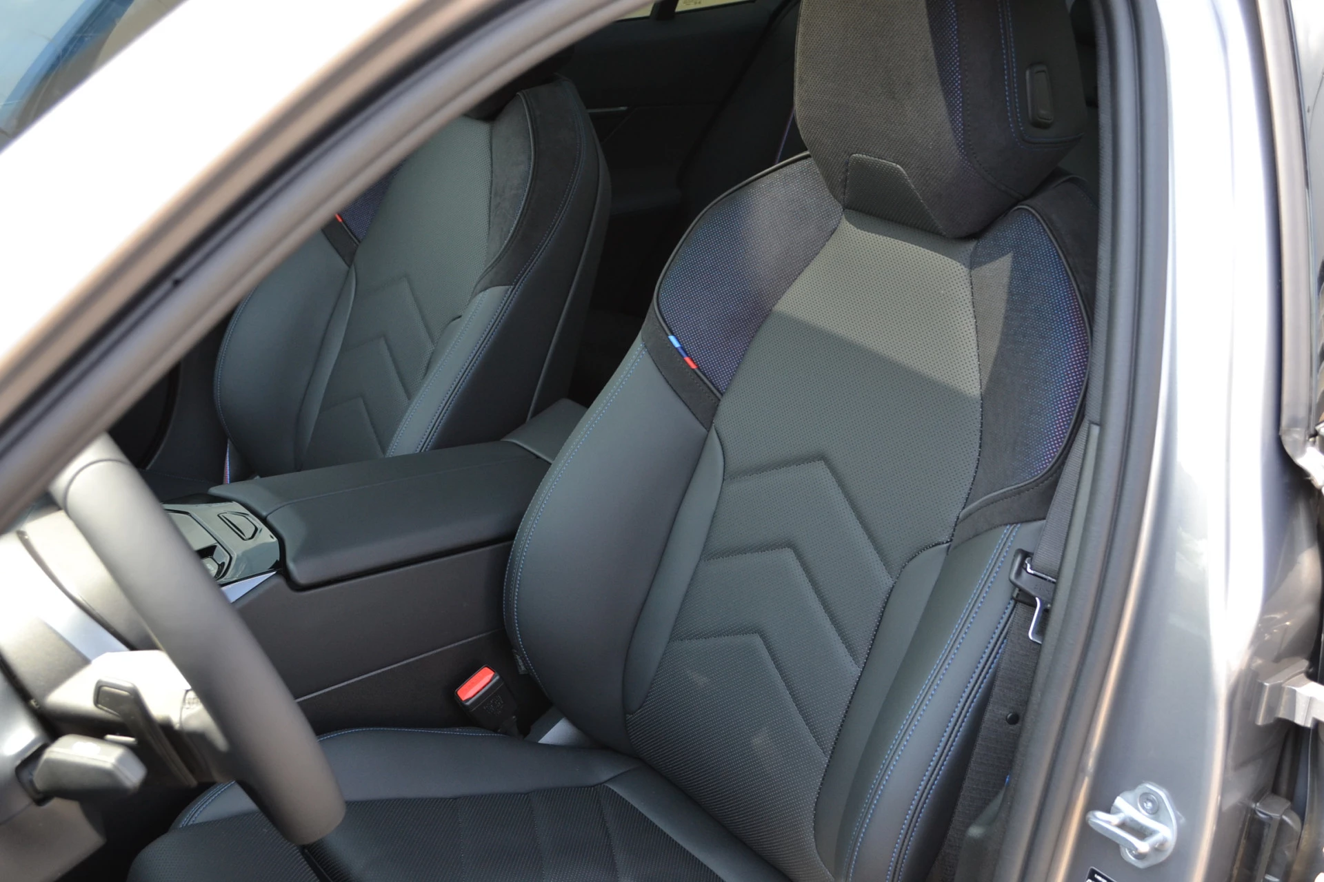Hoofdafbeelding BMW i5