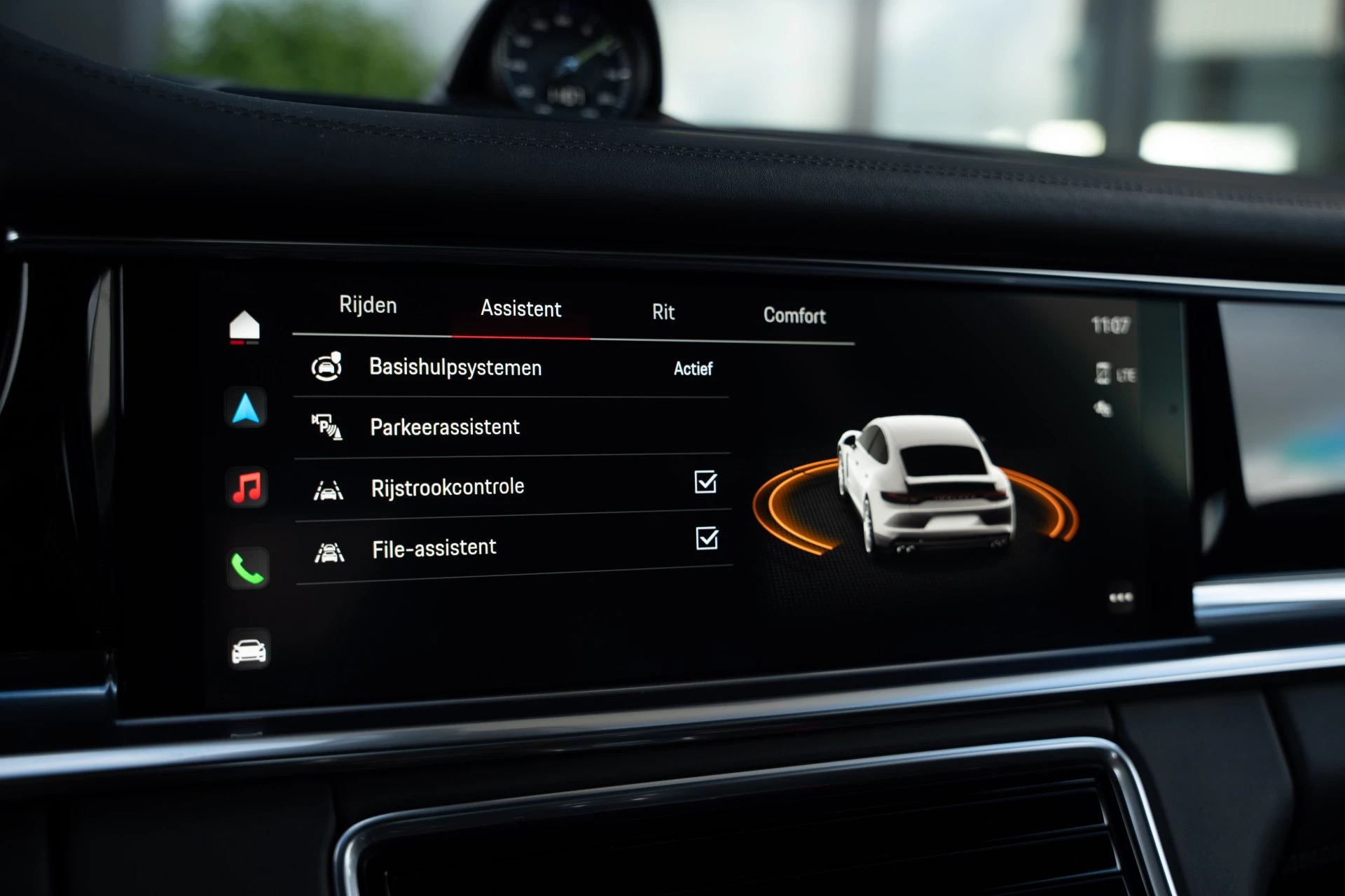 Hoofdafbeelding Porsche Panamera