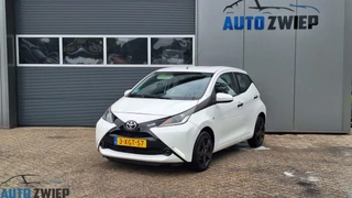 Toyota Aygo 1.0 VVT-i x-play Airco/Camera
