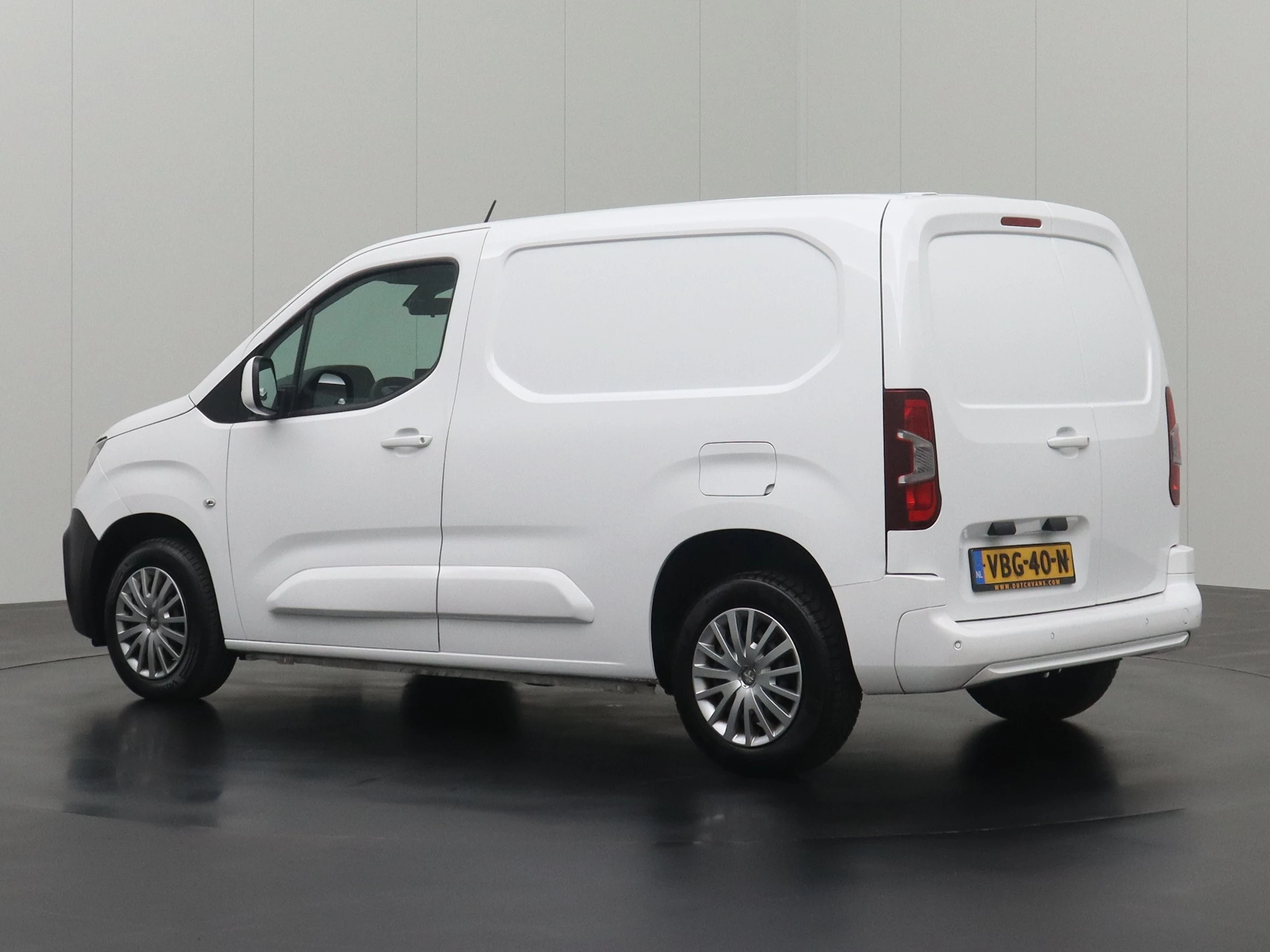 Hoofdafbeelding Peugeot Partner