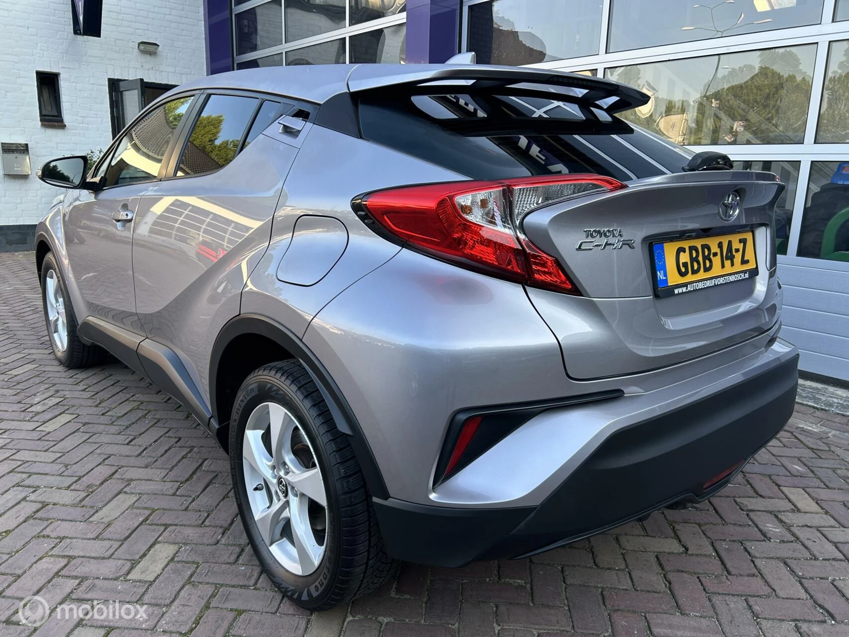 Hoofdafbeelding Toyota C-HR