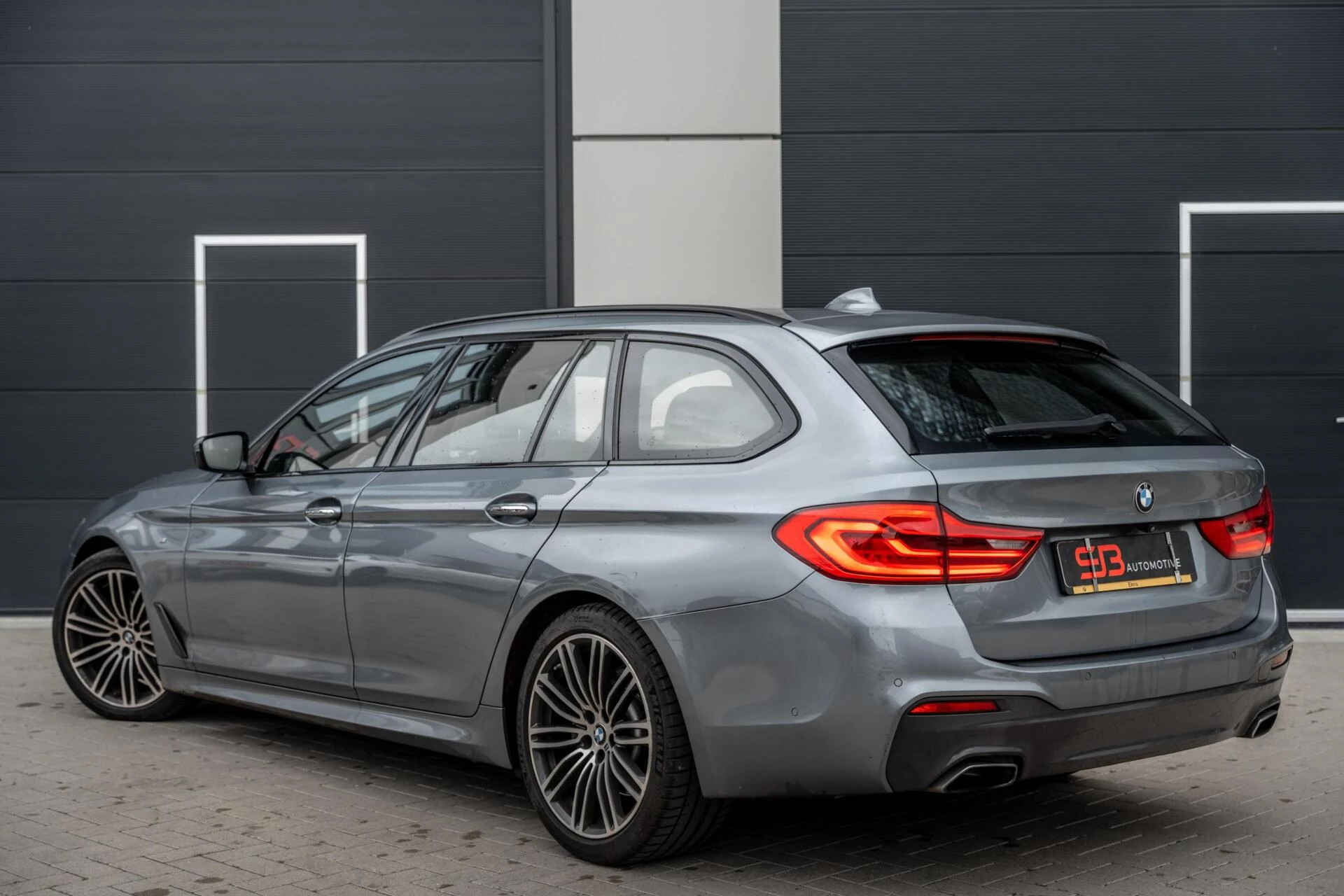 Hoofdafbeelding BMW 5 Serie