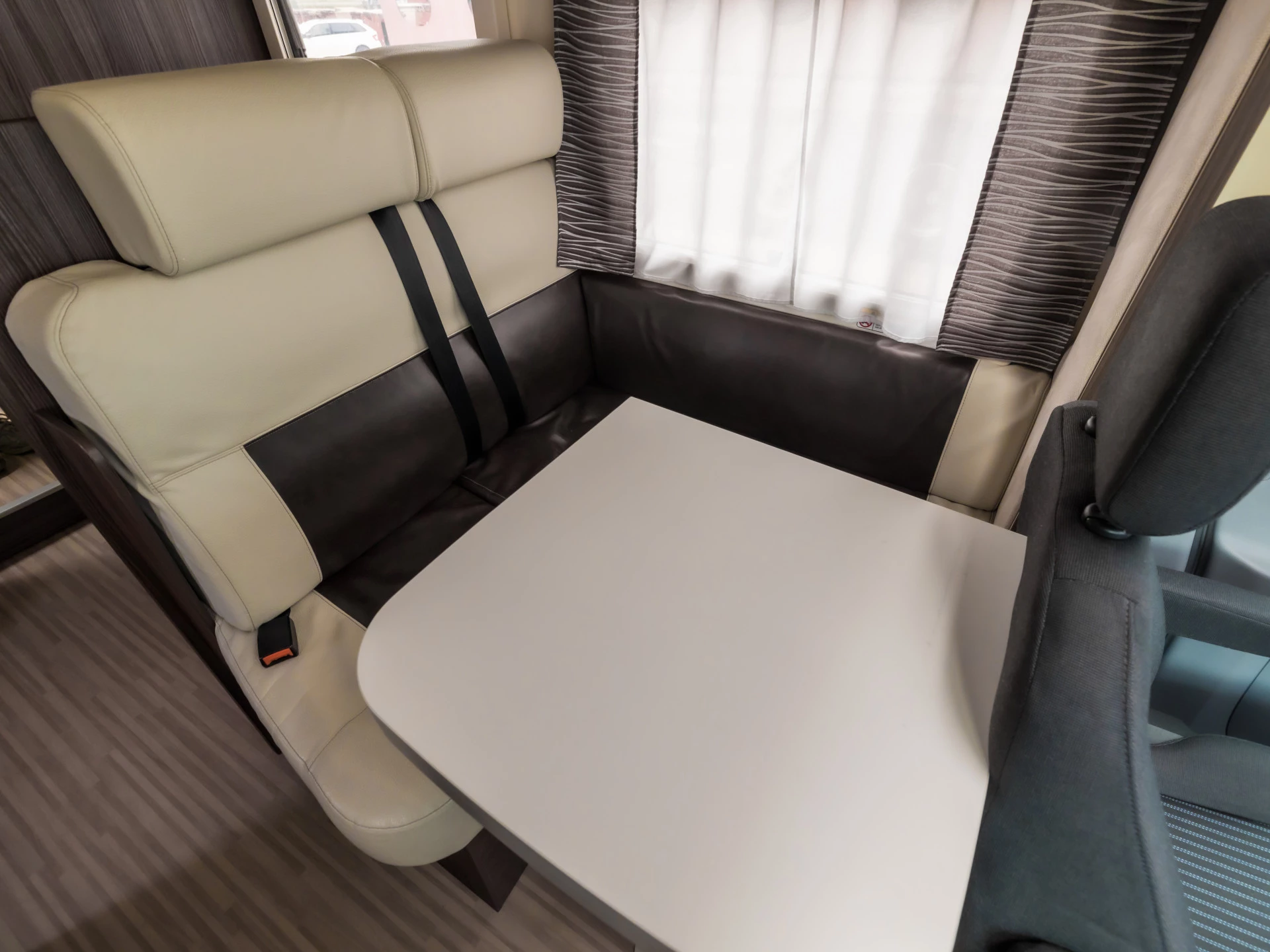 Hoofdafbeelding Benimar Camper TESSORO 463