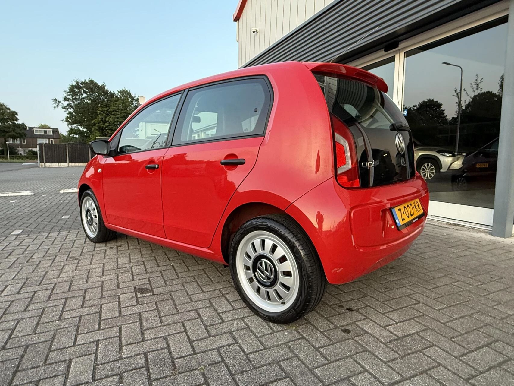 Hoofdafbeelding Volkswagen up!