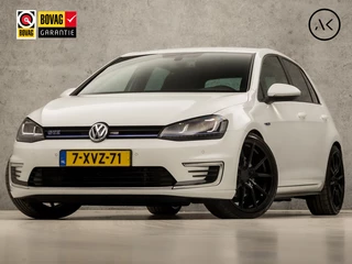 Volkswagen Golf 1.4 TSI GTE Sport 204Pk Automaat (NAVIGATIE, CLIMATE, CRUISE, PARKEERSENSOREN, 19'' LM VELGEN, SPORTSTOELEN, GETINT GLAS, LED KOPLAMPEN, SPRAAKBEDIENING, ZWART HEMEL, NIEUWE APK, NIEUWSTAAT)