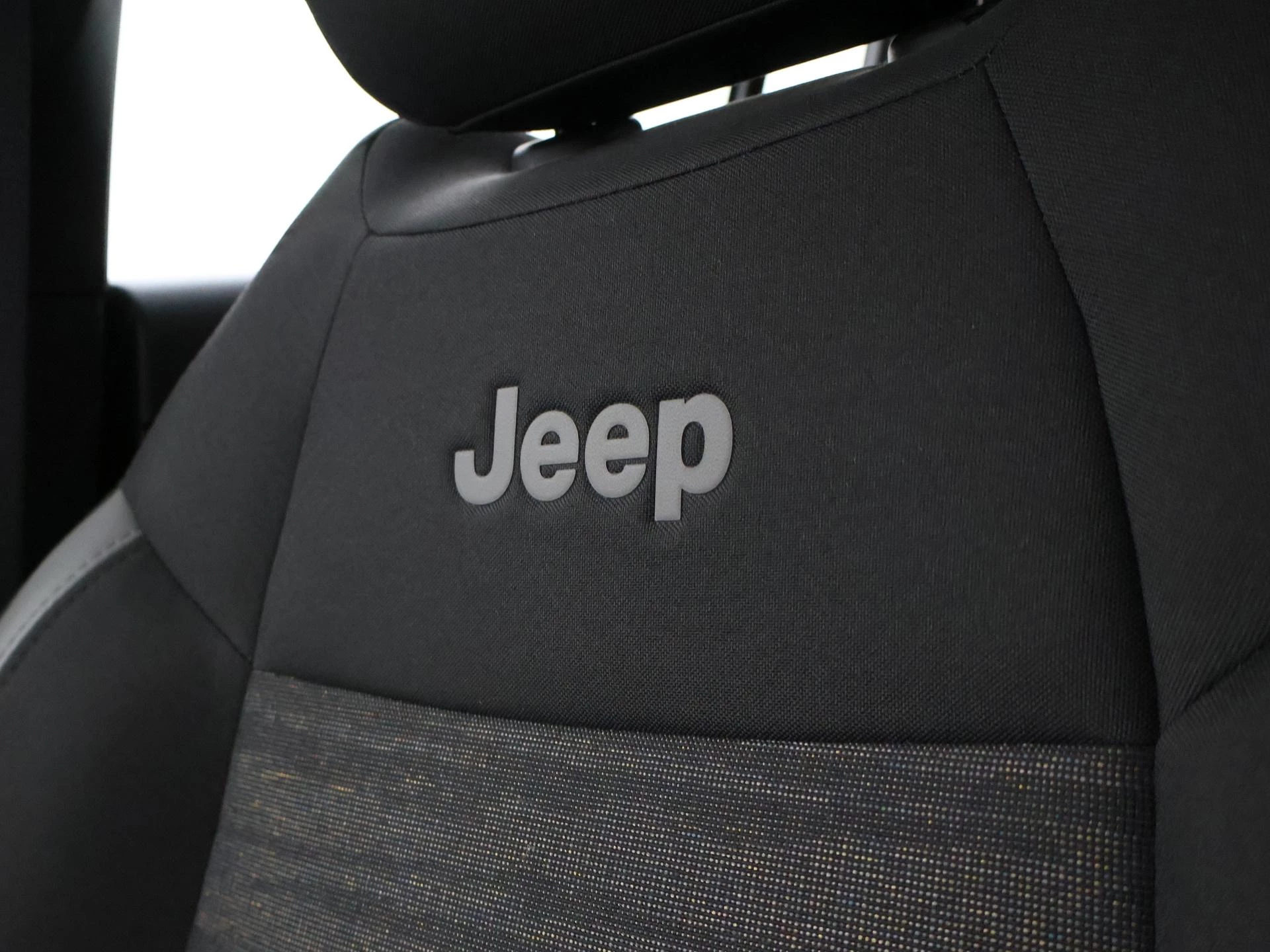 Hoofdafbeelding Jeep Avenger