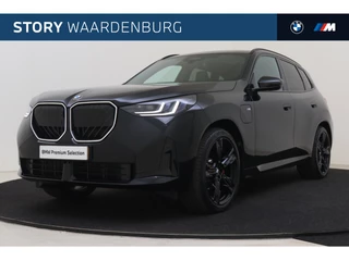 BMW X3 30e xDrive High Executive M Sport Automaat / Panoramadak / Trekhaak / Sportstoelen / Adaptieve LED / Comfort Access / Parking Assistant Professional / Stoelverwarming